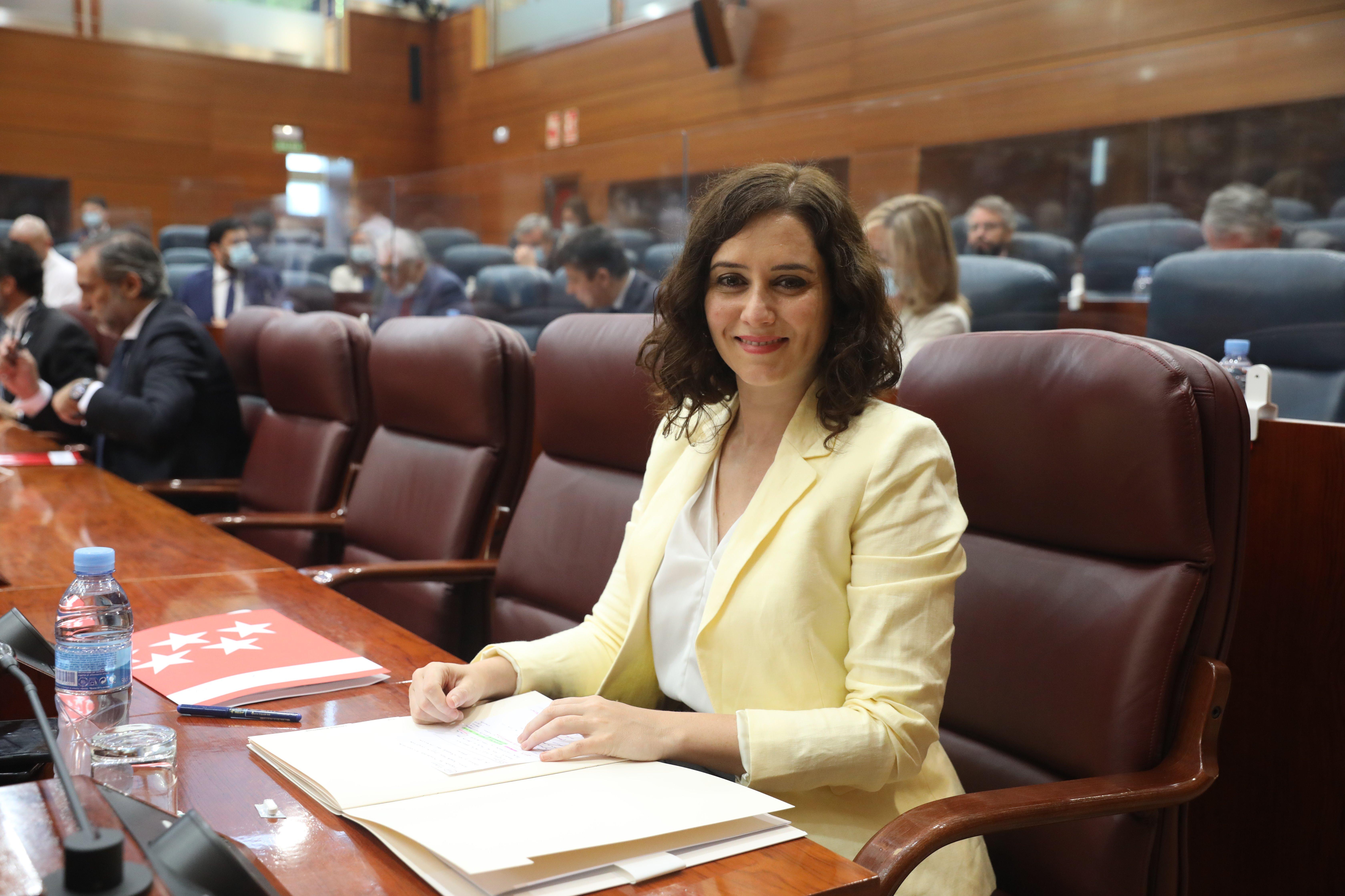 La presidenta de la Comunidad de Madrid, Isabel Díaz Ayuso, durante un pleno. Fuente: Europa Press.
