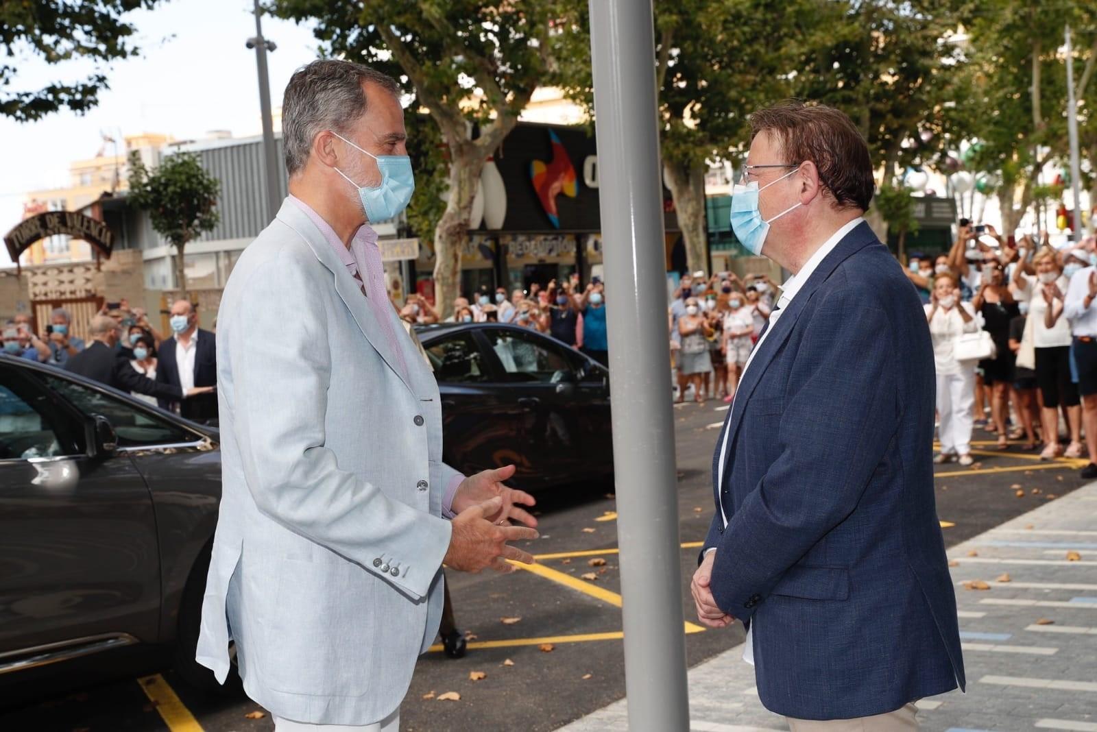El rey Felipe VI junto al president de la Generalitat, Ximo Puig / EP