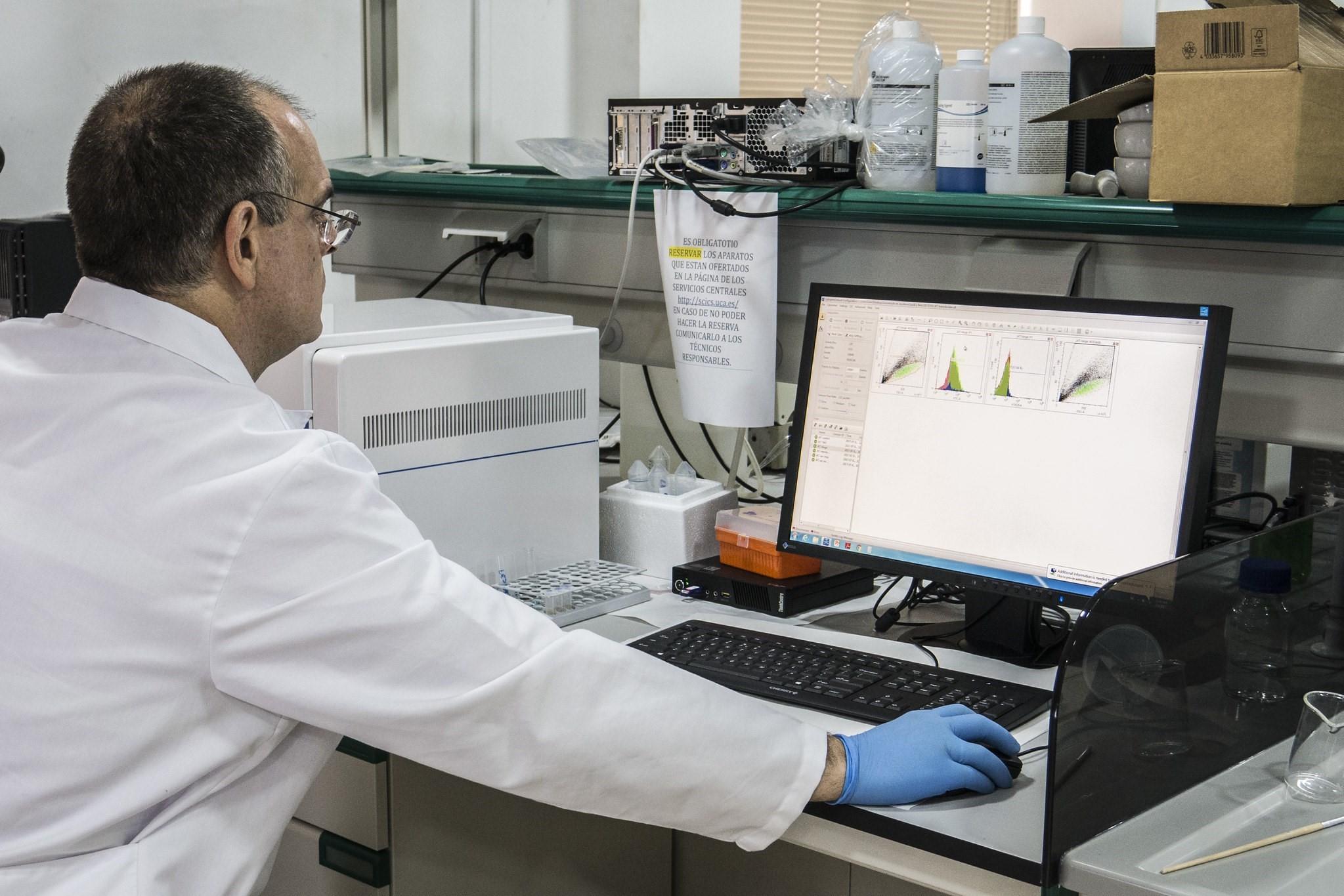 Uca e Inibica trabajan en el desarrollo de un novedoso test rápido para detectar la covid-19