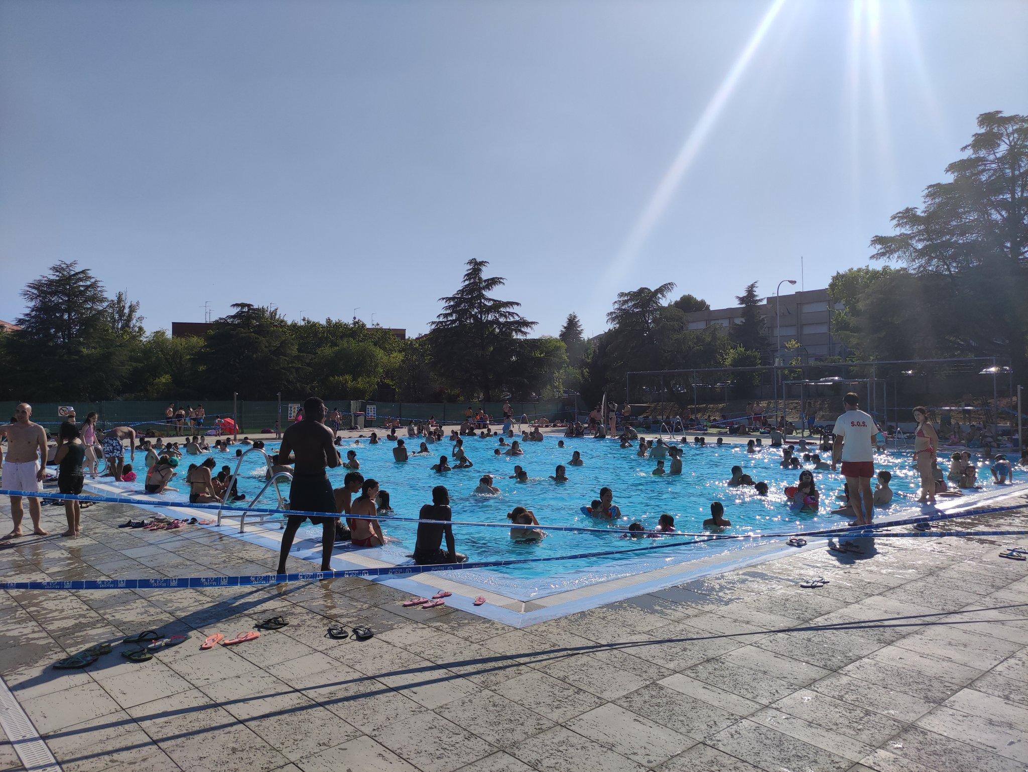 Las piscinas públicas de Madrid adelantan su apertura a mayo | Twitter