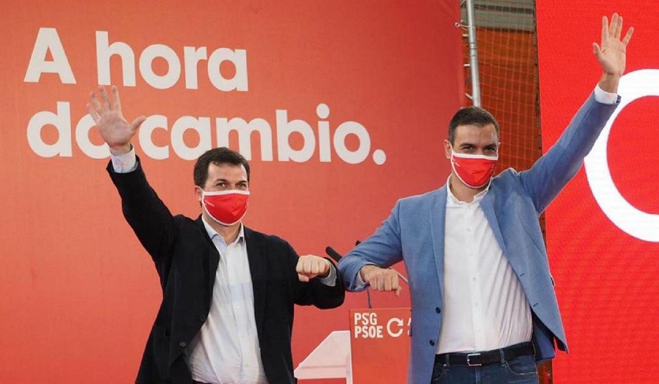 Gonzalo Caballero (izquierda) y Pedro Sánchez durante un acto de campaña. Fuente: Twitter.