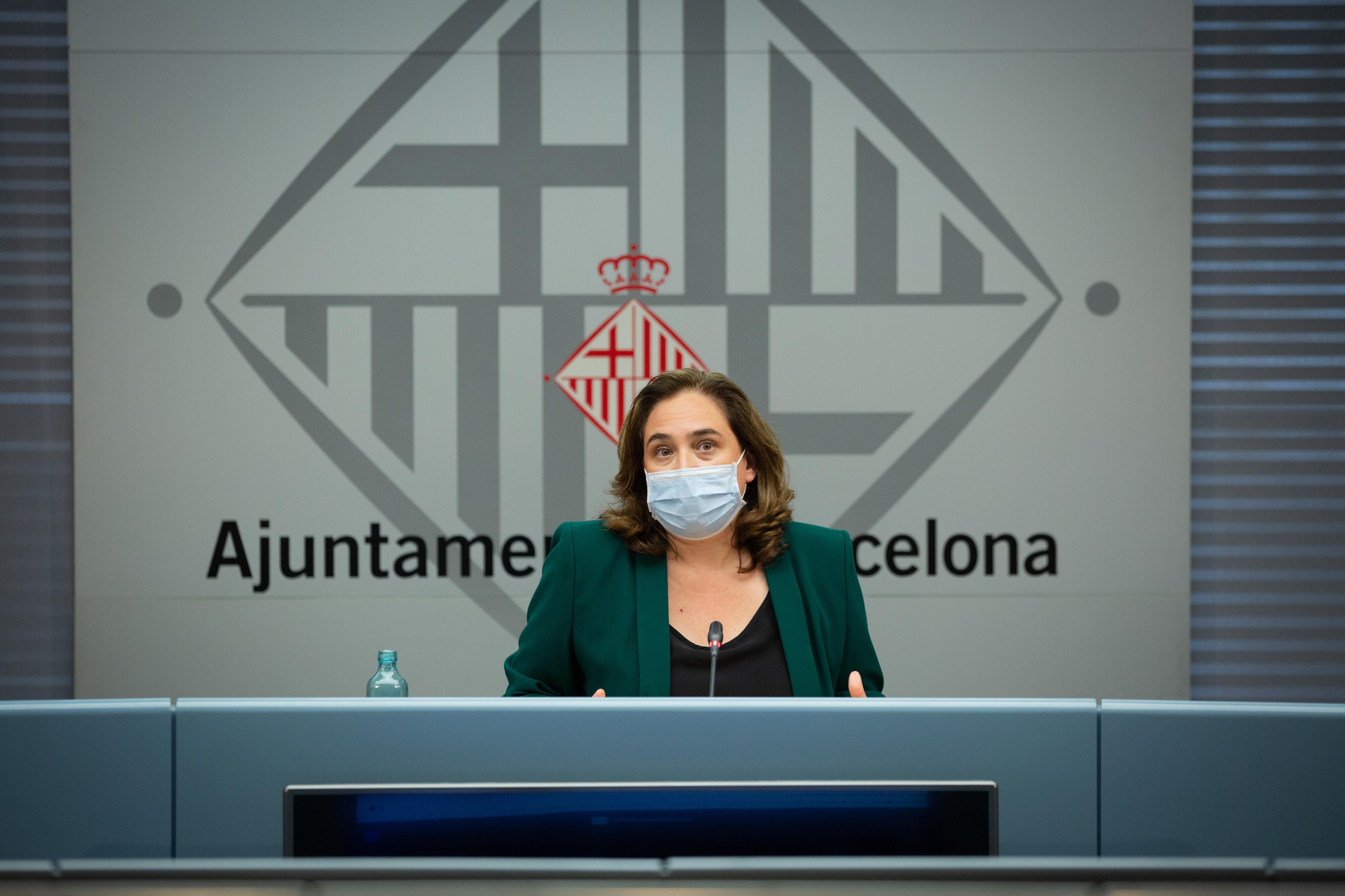 EuropaPress 3233912 alcaldesa ada colau concejal salud gemma tarafa ofrecen rueda prensa