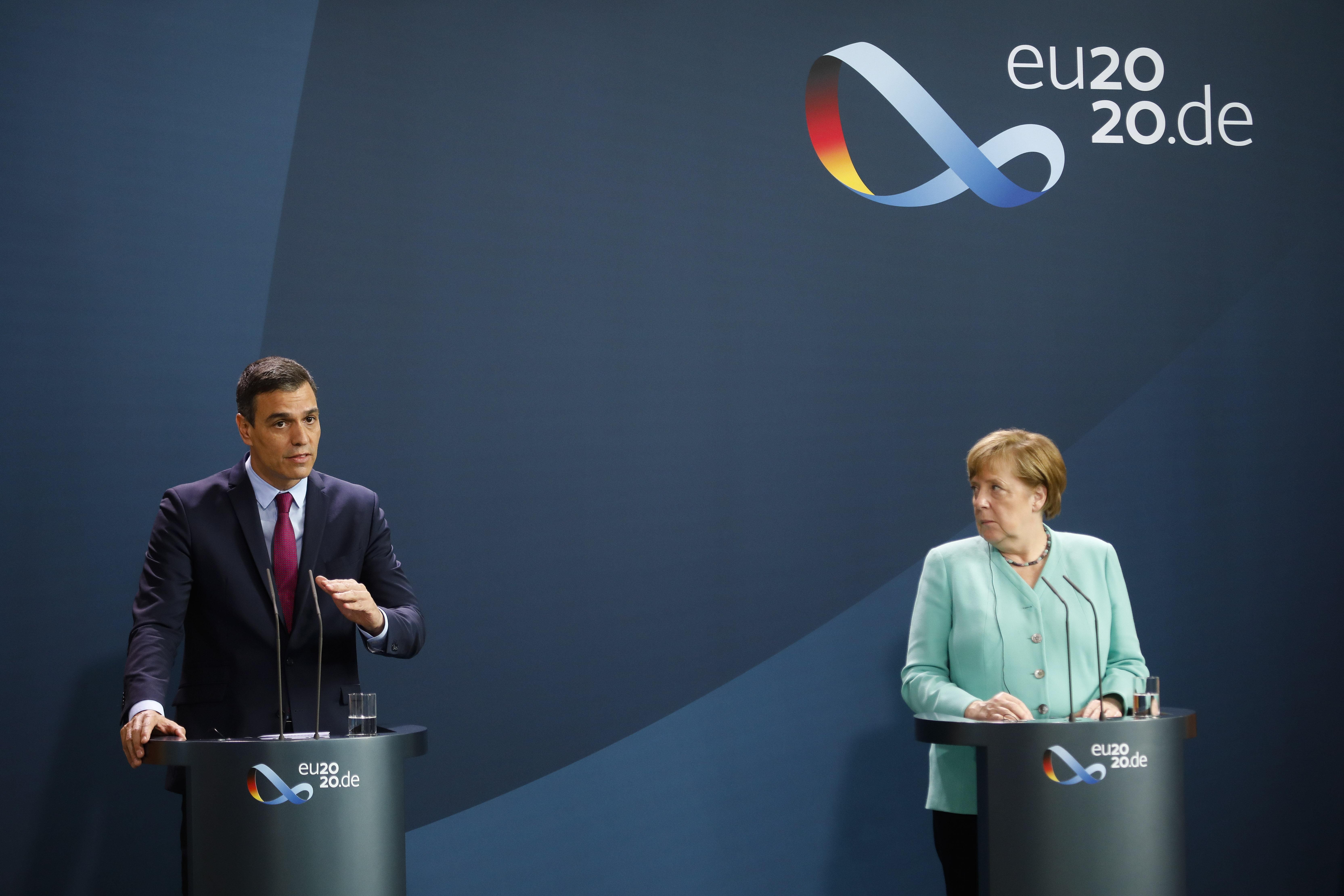 Sánchez y Merkel tras la reunión en Berlín. Europa Press