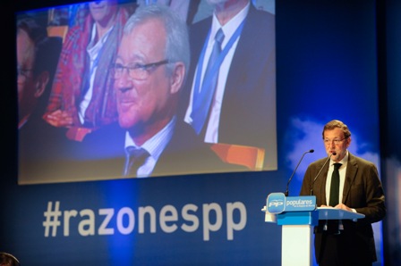 El vicepresidente español del Parlamento Europeo oculta que recibió dinero del PP