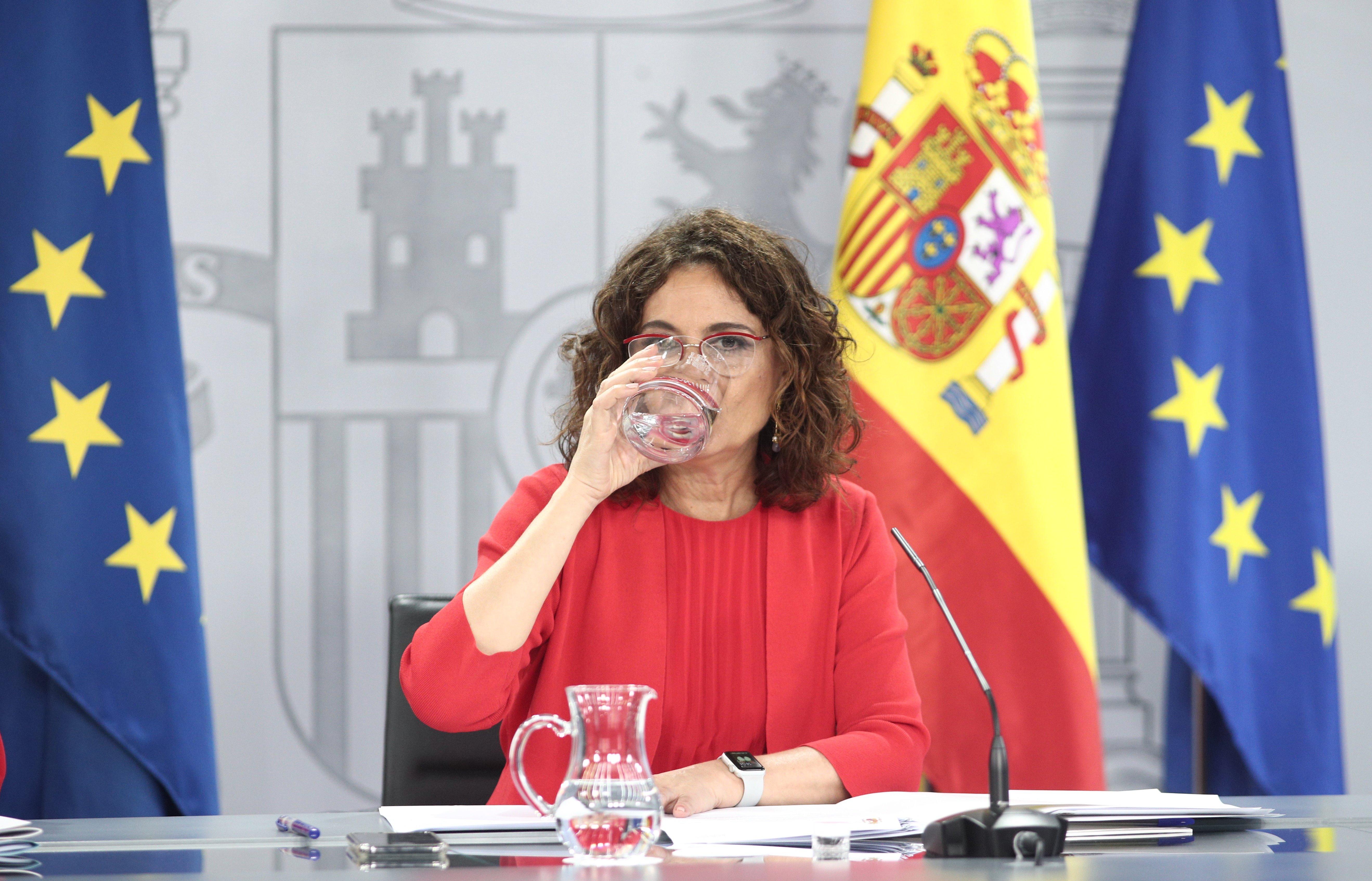 La ministra portavoz del Gobierno, María Jesús Montero, en la rueda de prensa posterior al Consejo de Ministros. Fuente: Europa Press.