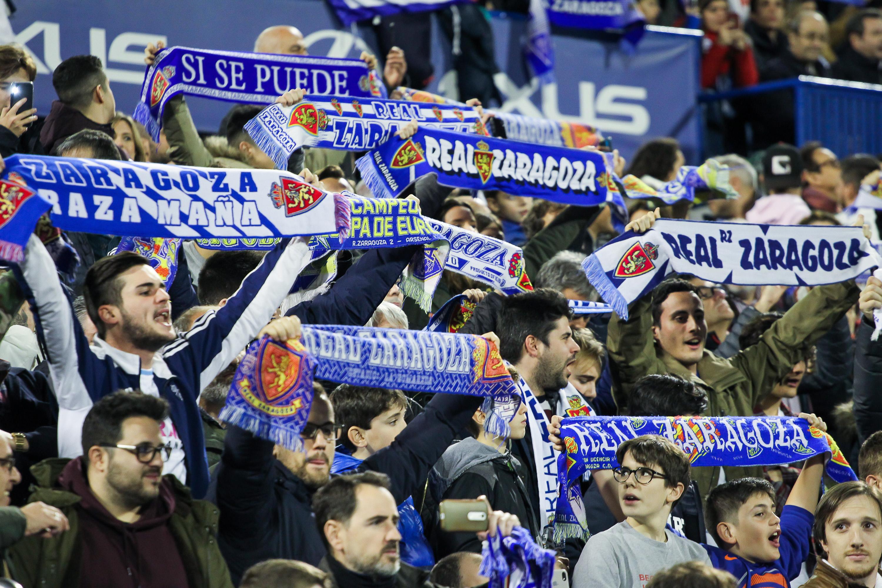 Seguidores de El Real Zaragoza en un partido. EP