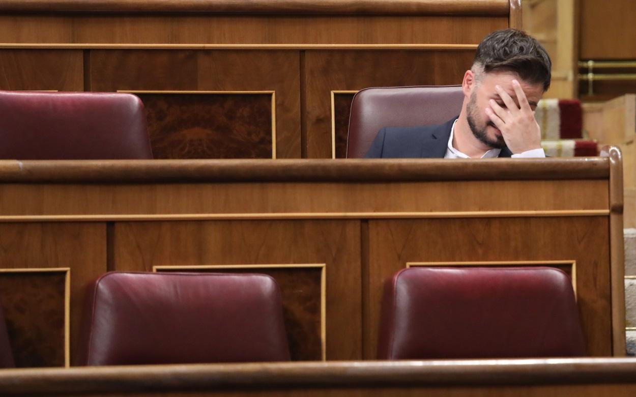 El portavoz de ERC en el Congreso de los Diputados, Gabriel Rufián, durante una sesión plenaria en el Congreso