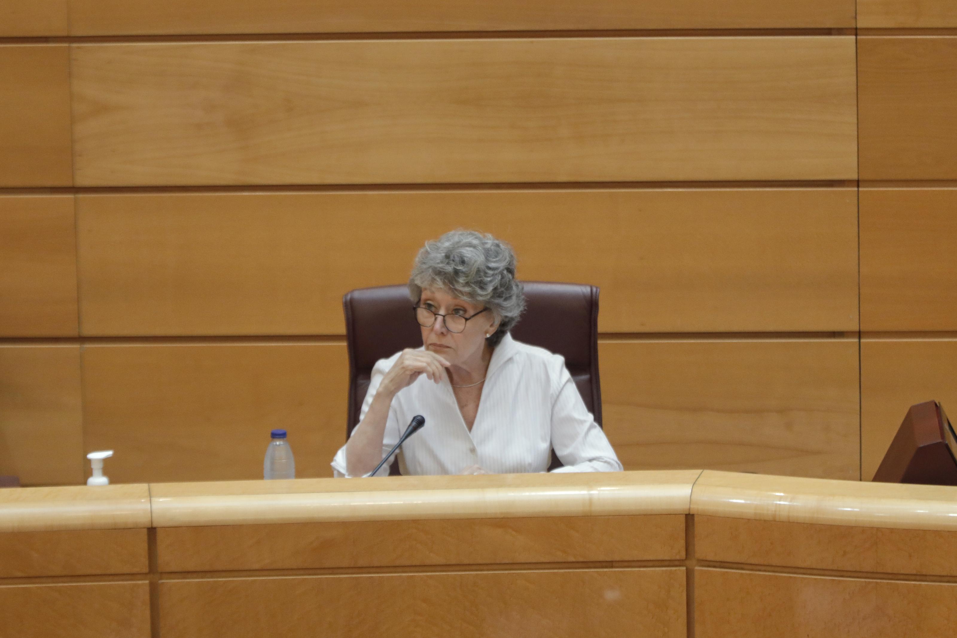  La administradora provisional única de RTVE, Rosa María Mateo, durante su comparecencia en el Senado en Comisión Mixta de Control Parlamentario de la Corporación RTVE,