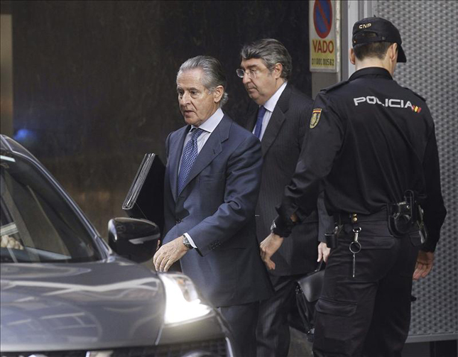 Andreu pone freno al 'gratis total' de Blesa: rechaza la póliza de Mapfre con la que pretendía pagar su fianza