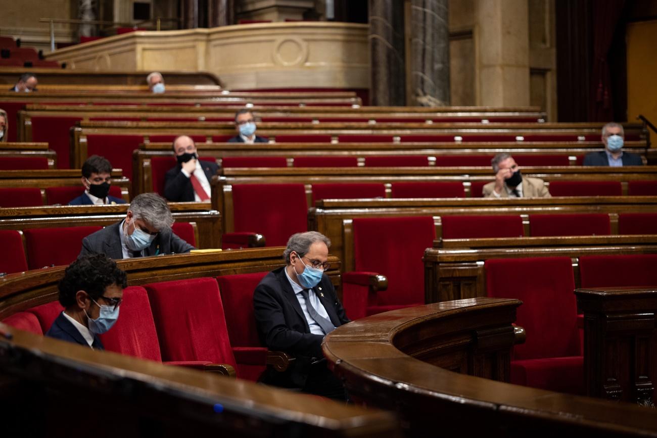 Pleno celebrado en el Parlament para debatir la marcha de Juan Carlos I
