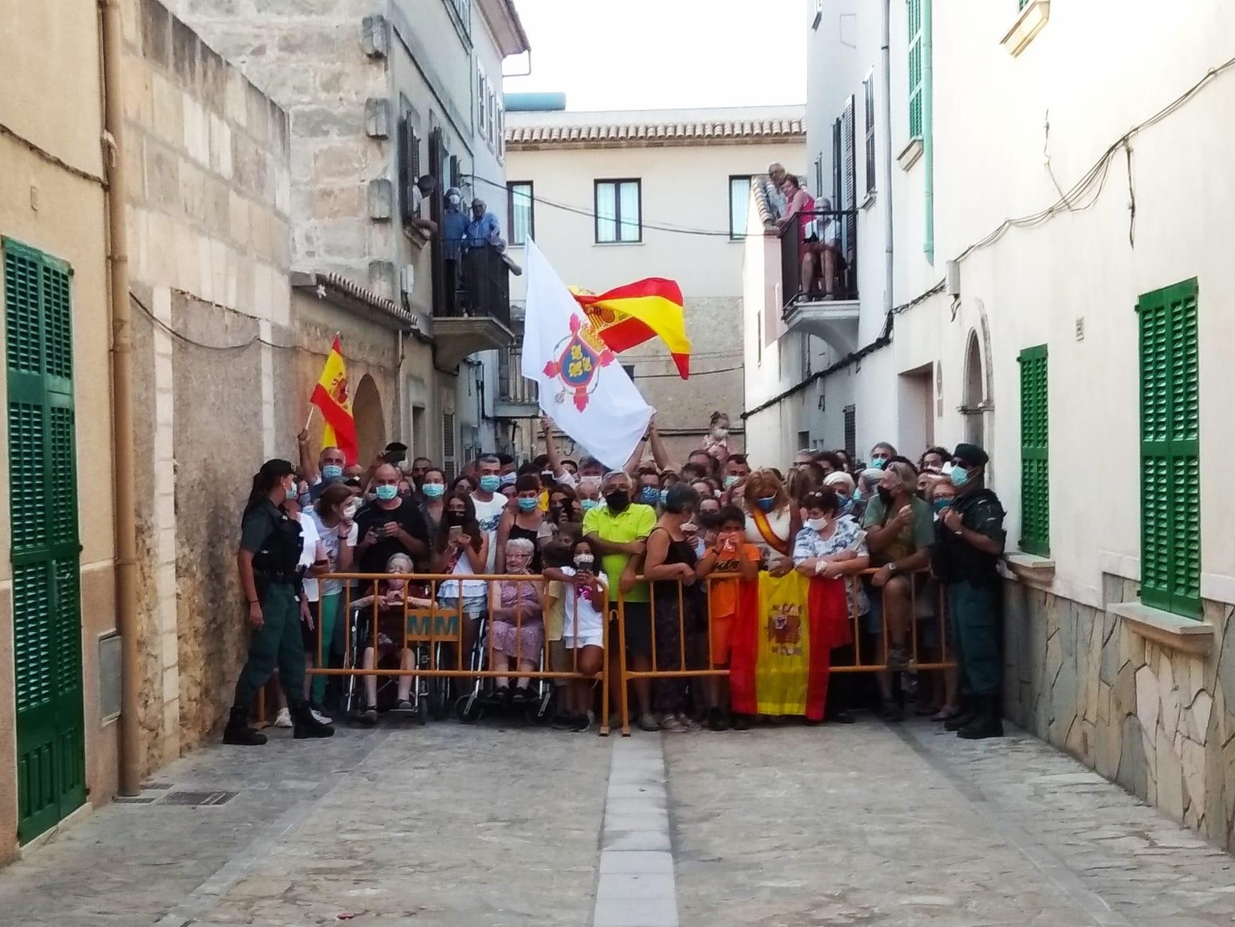 Manifestación a favor de la Monarquía, en Petra. EPBaleares. EP