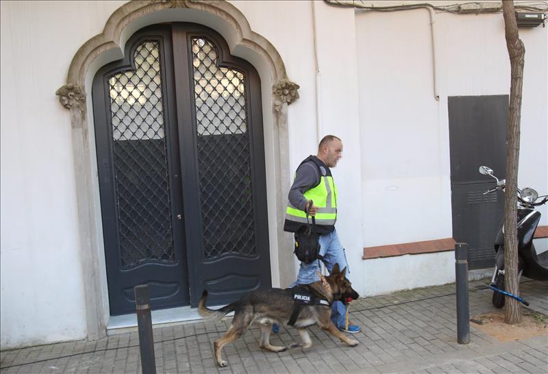 Tras dos horas detenidos, en libertad con cargos el hijo de Pujol y el yerno de Zaplana