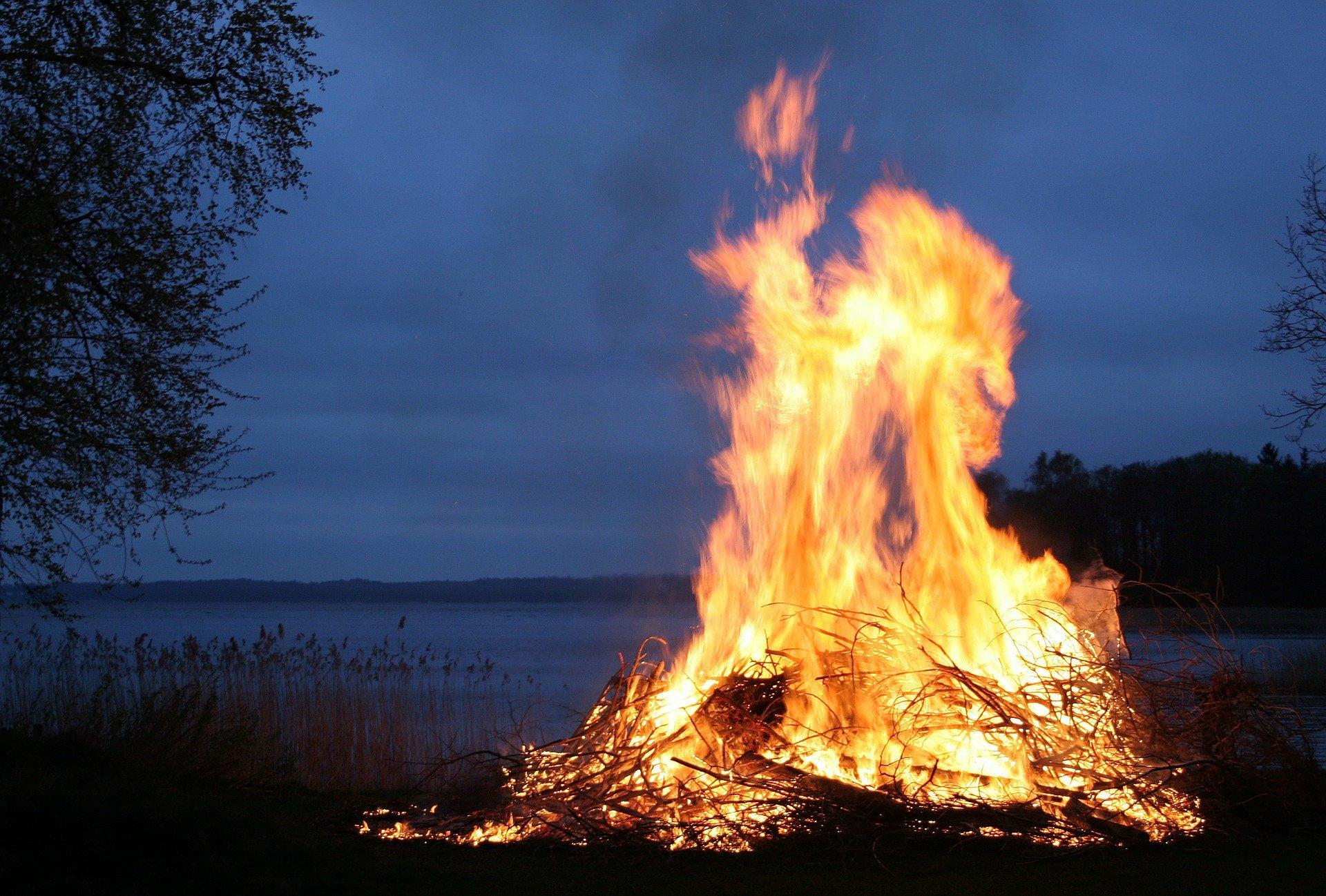 Cuándo aprendió el hombre a usar el fuego