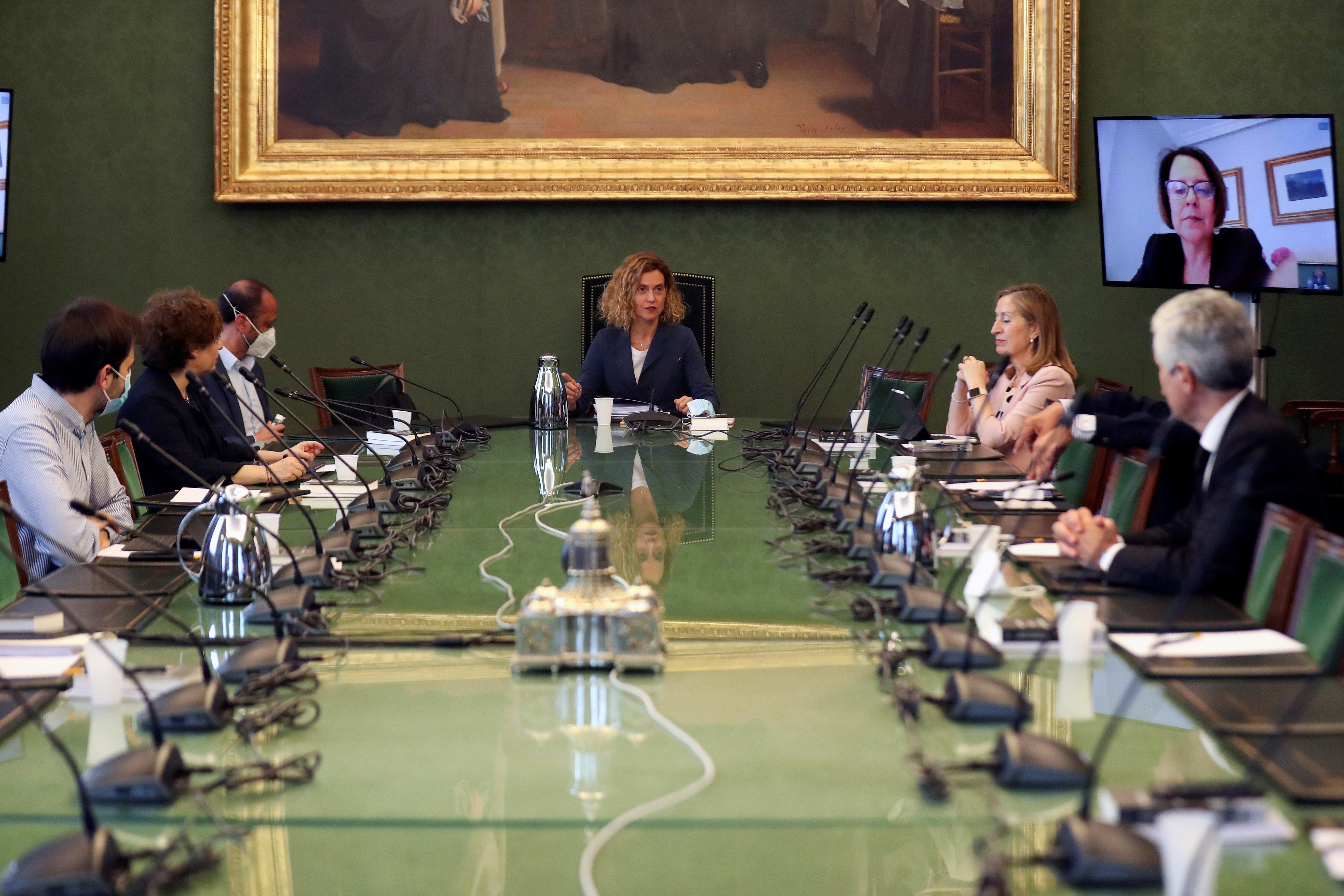 La presidenta del Congreso de los Diputados, Meritxell Batet, preside una reunión de la Mesa del Congreso. EP