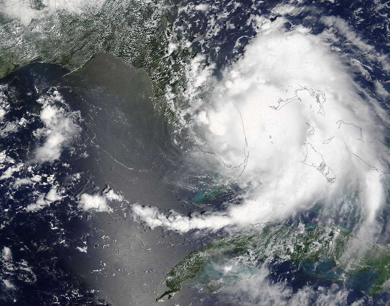 La verdadera “tormenta perfecta” es el cambio climático . Imagen: NASA