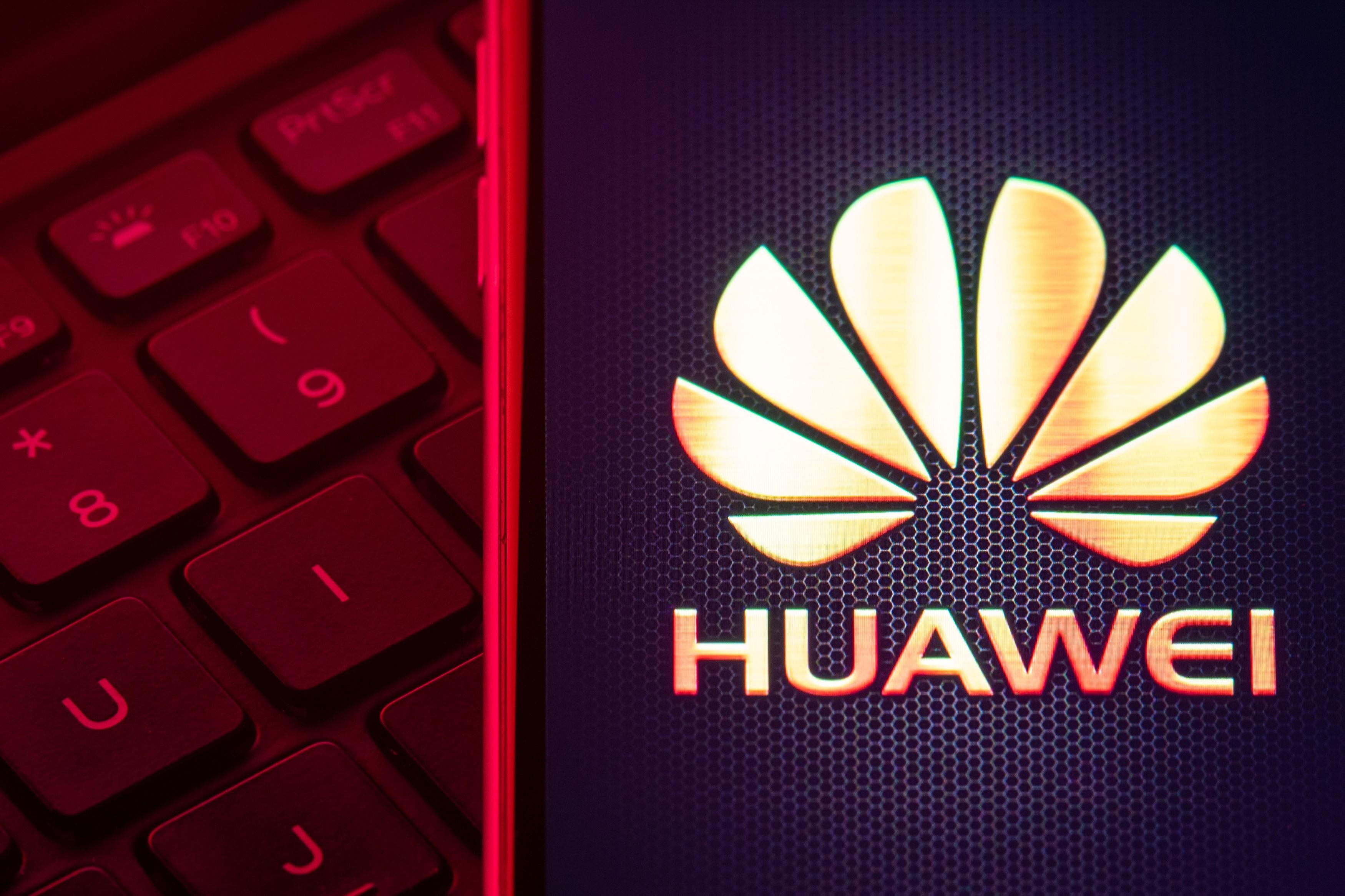 Huawei entra en el 'top 50' de empresas a pesar del boicot de Trump a su 5G - EP