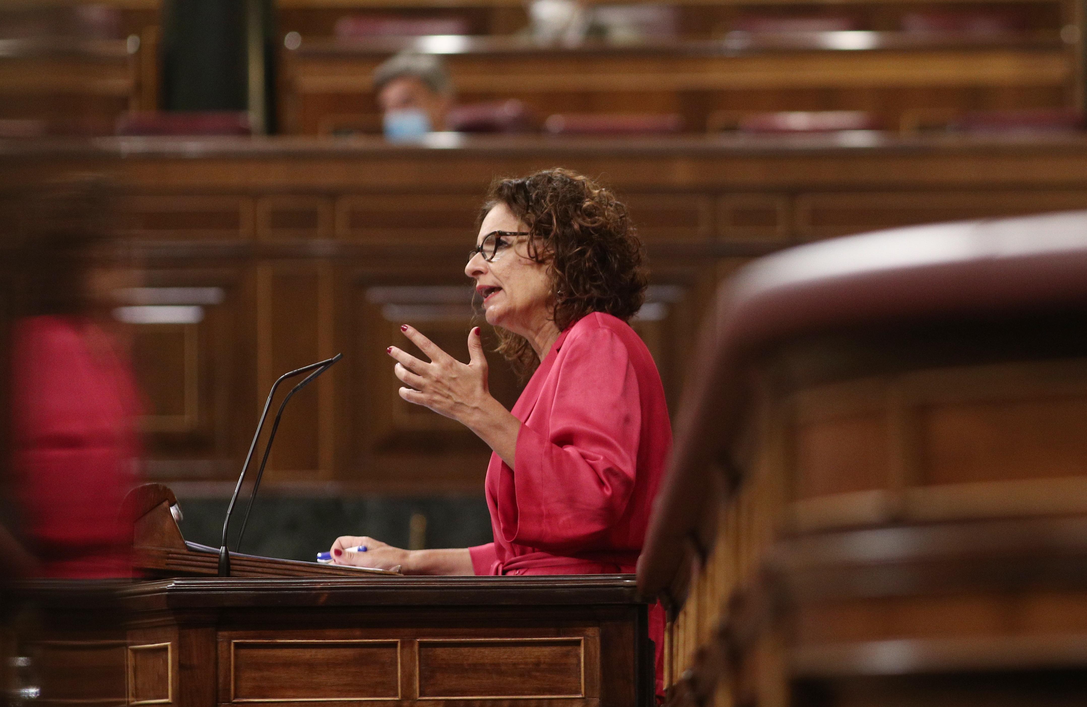 La ministra de Hacienda, María Jesús Montero, en su intervención en el Pleno del Congreso de los Diputados. Europa Press