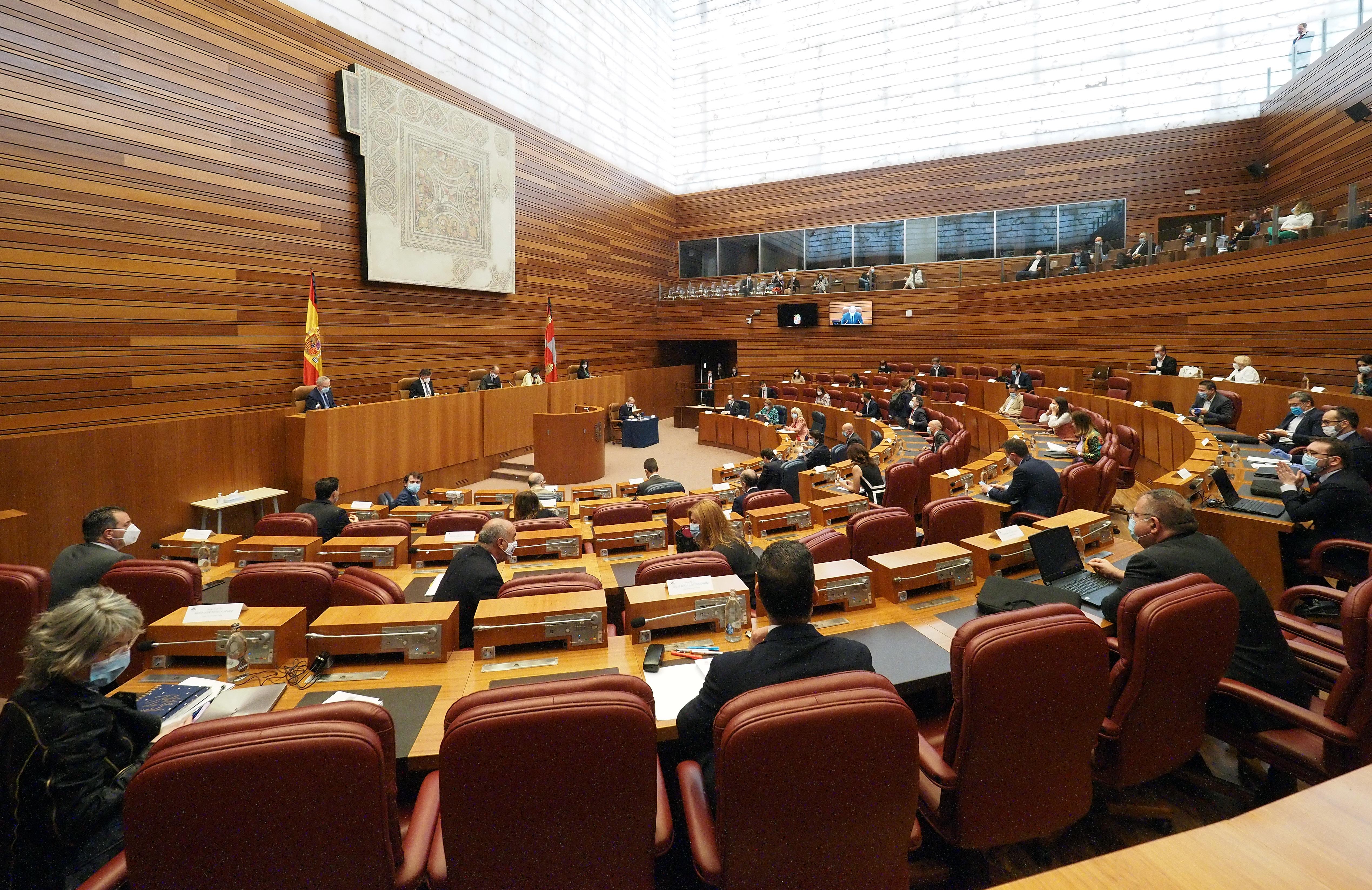Cuántos diputados hacen falta para que prospere la moción de censura del PSOE en Castilla y León - EP