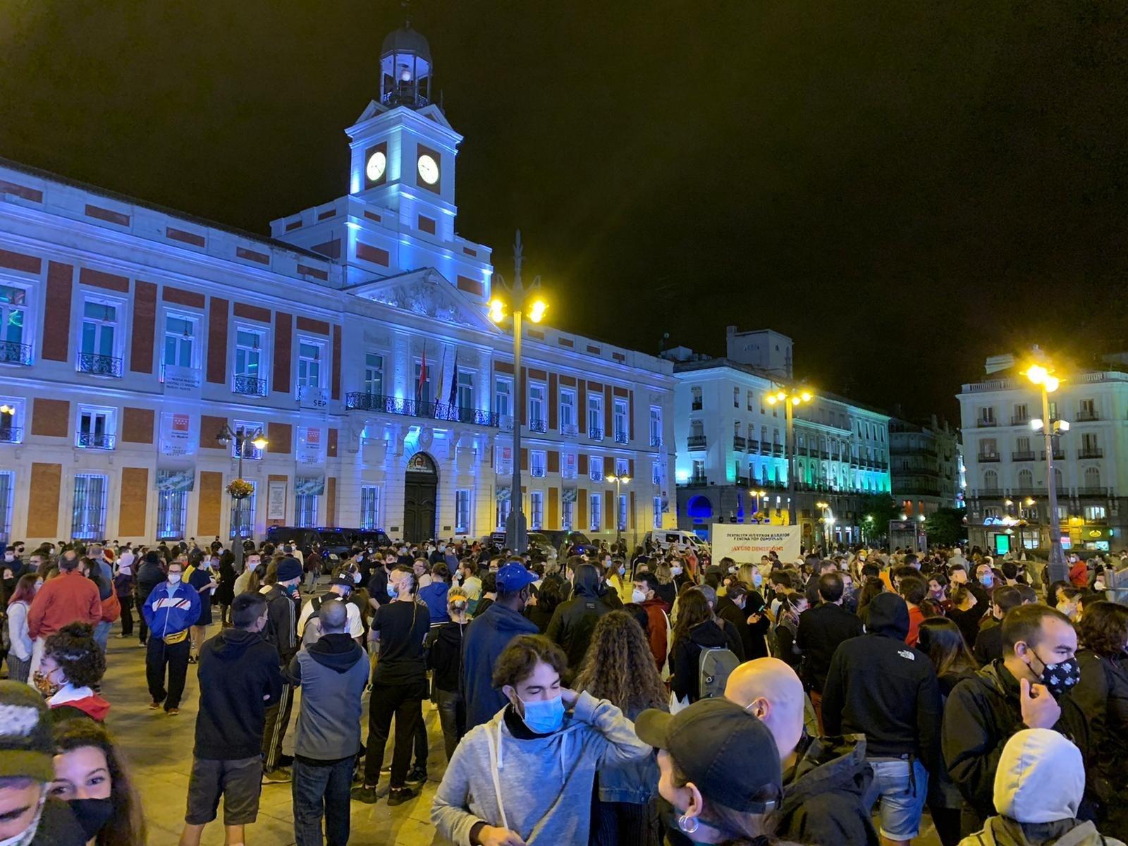 Vecinos de municipios confinados convocan una manifestación contra Ayuso "por la dignidad del sur"