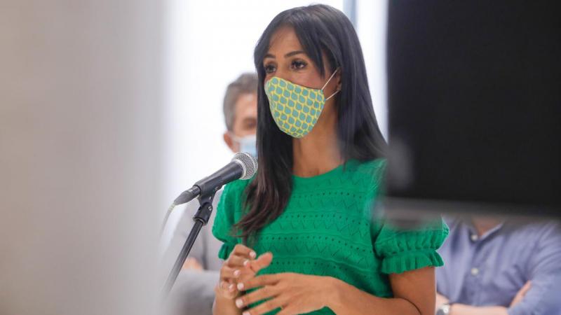La vicealcaldesa de Madrid, Begoña Villacís, durante la presentación de la tarjeta Familias, una nueva herramienta de atención social, en Madrid (España) a 26 de agosto de 2020. 