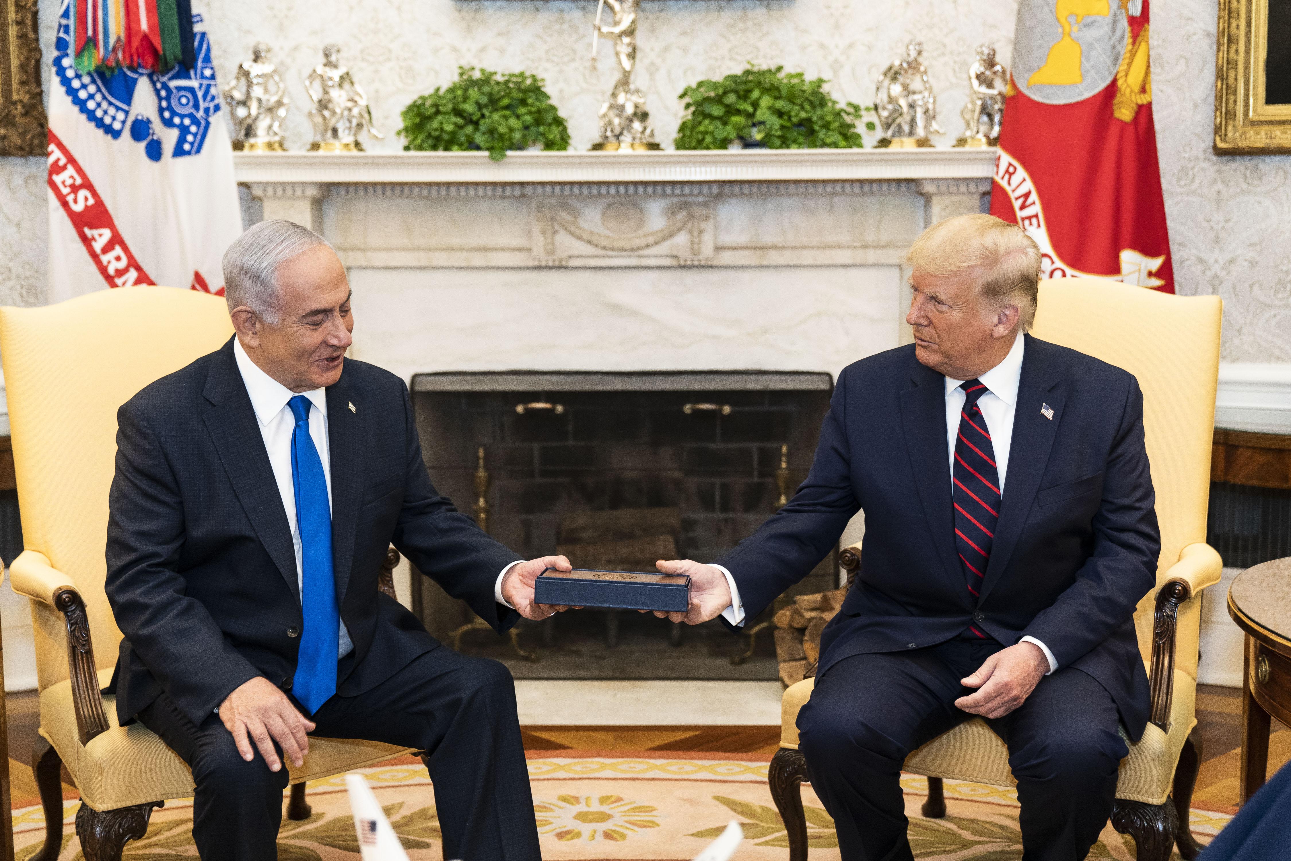 La manía de Netanyahu de llevar su colada sucia a la Casa Blanca para que se la laven - EP