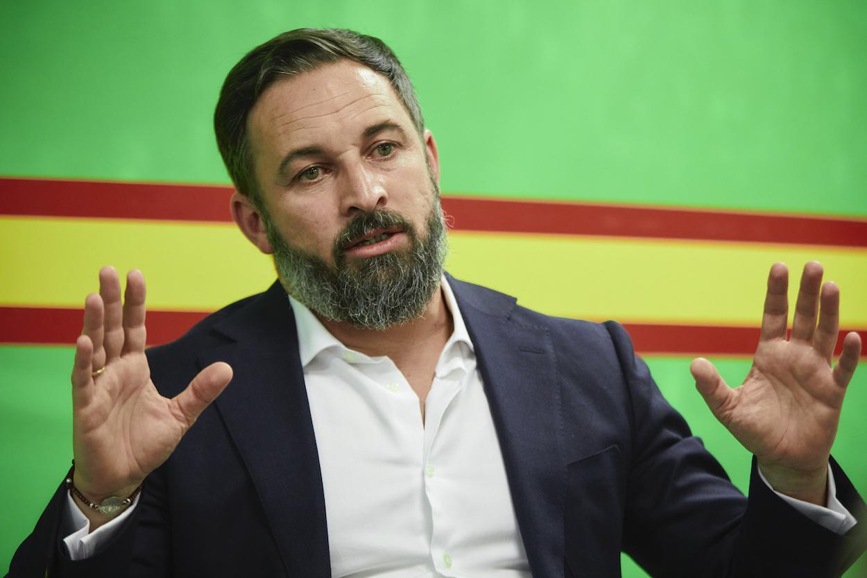 El presidente de Vox, Santiago Abascal, durante una entrevista con Europa Press en la sede del partido, en Madrid