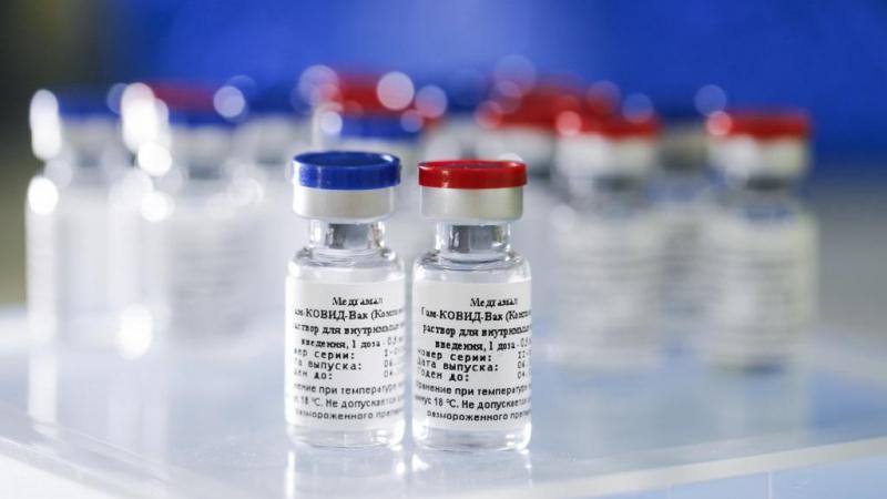 Ninguno de los 5.000 voluntarios que han probado la vacuna rusa contra el coronavirus han sufrido efectos adversos