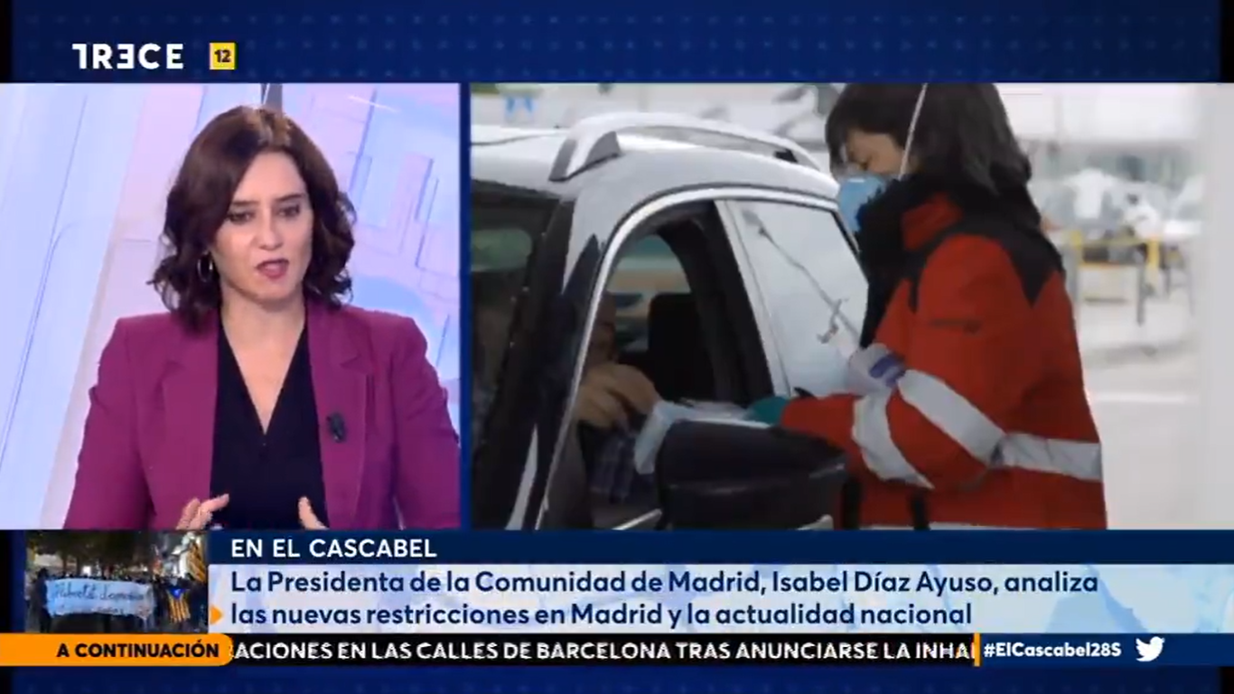 La presidenta de la Comunidad de Madrid, Isabel Díaz Ayuso, en El cascabel. TRECE TV.