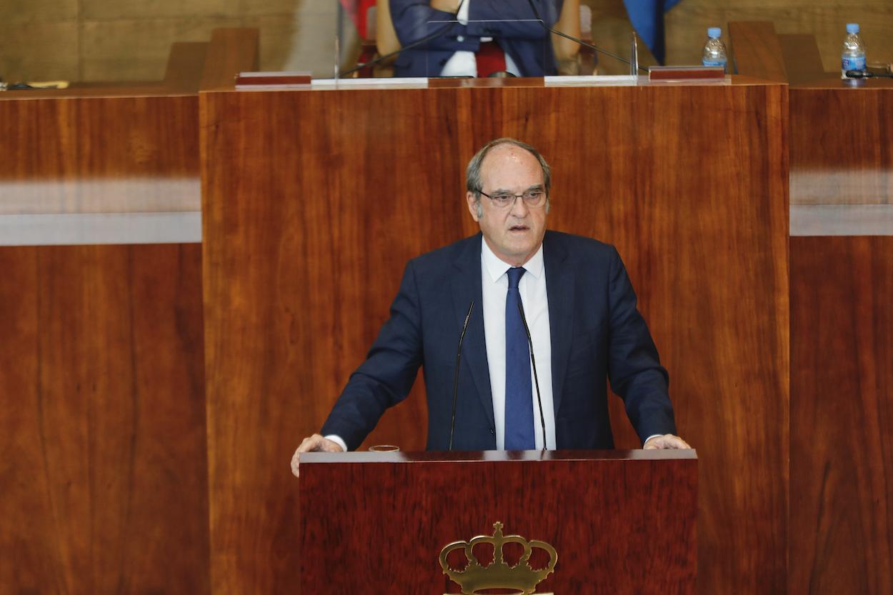 El portavoz del PSOE en la Asamblea de Madrid, Ángel Gabilondo, interviene durante la segunda jornada del Pleno del Debate del Estado de la Región en Madrid (España)