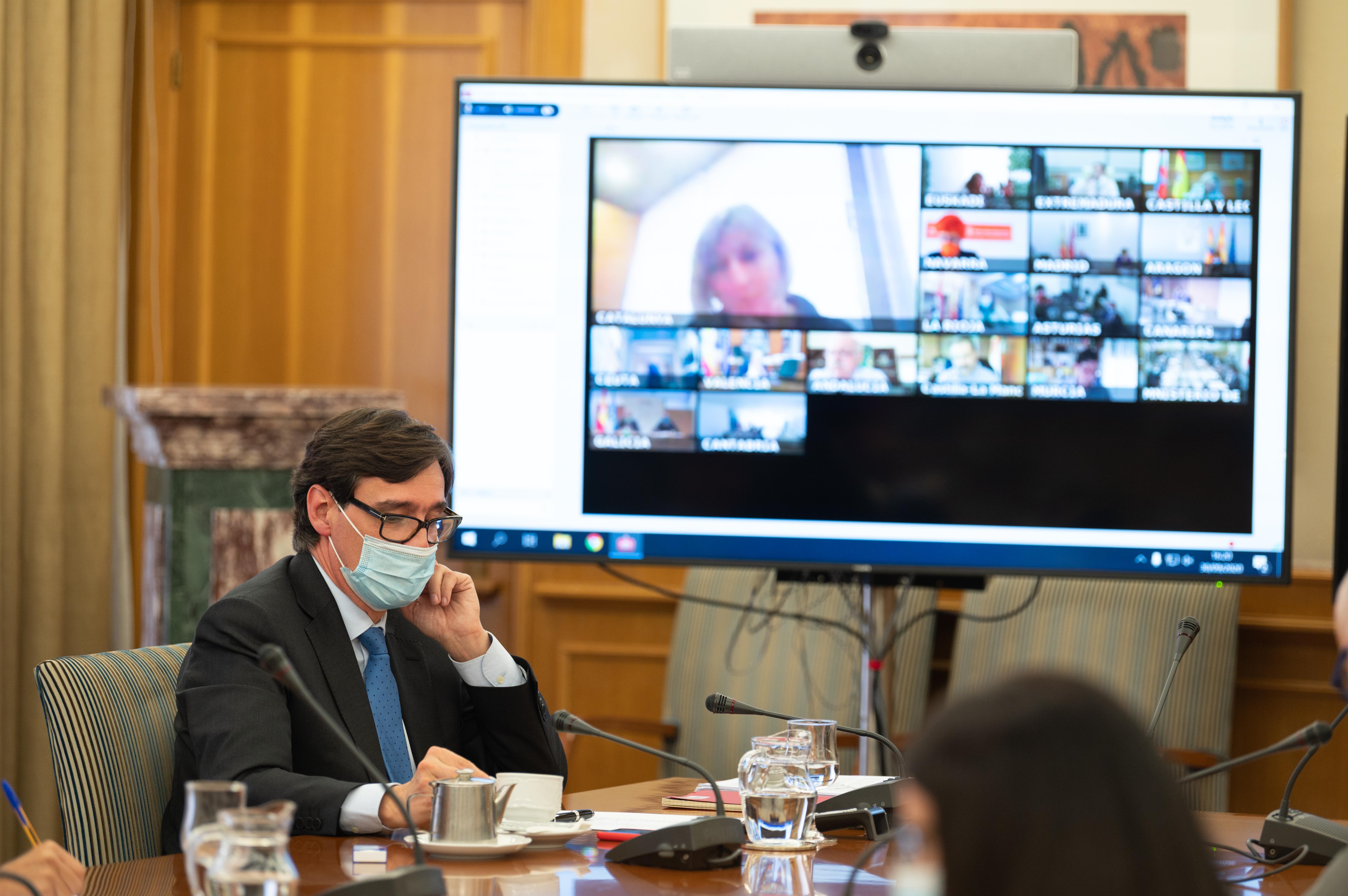 El ministro de Sanidad, Salvador Illa, preside por videoconferencia la reunión del Consejo Interterritorial del Sistema Nacional de Salud, en Madrid