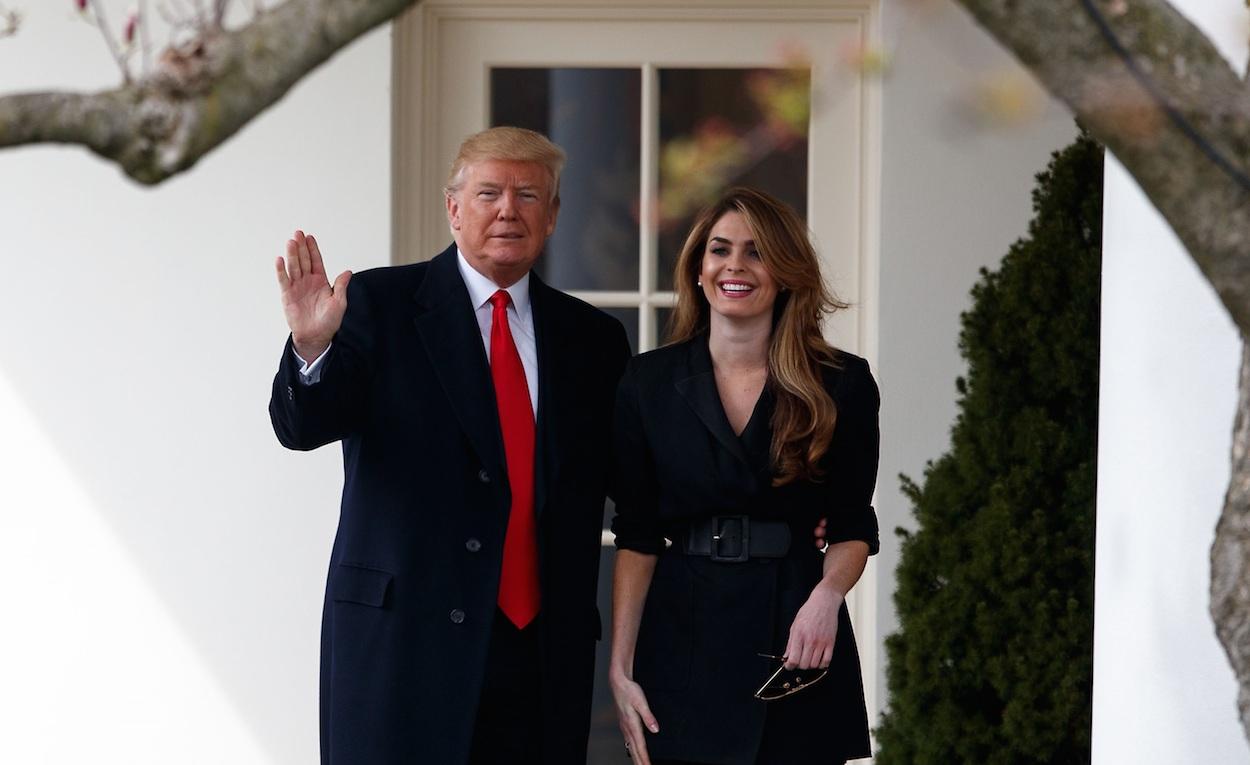 Donald Trump y su directora de Comunicación, Hope Hicks, ambos contagiados. TING SHEN/ZUMA PRESS/CONTACTOPHOTO/EP