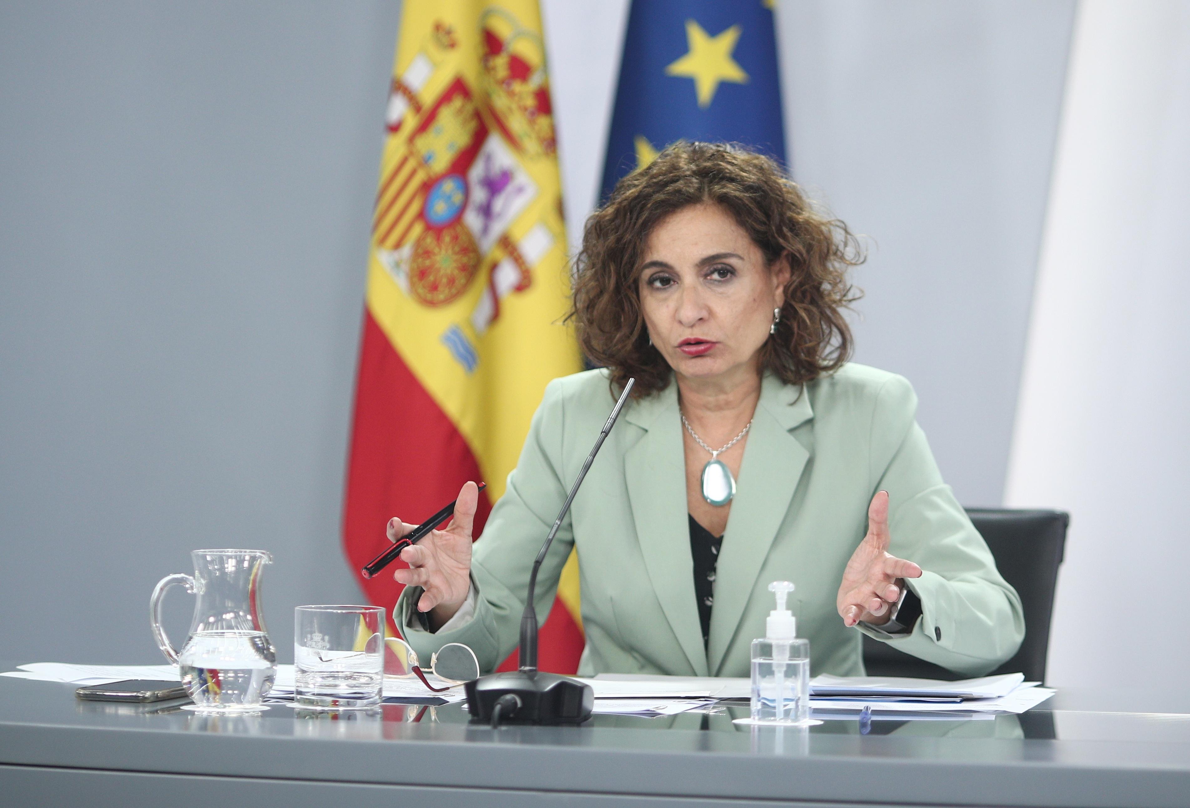 La ministra de Hacienda y portavoz del Gobierno, María Jesús Montero, en la rueda de prensa tras el Consejo de Ministros. Europa Press