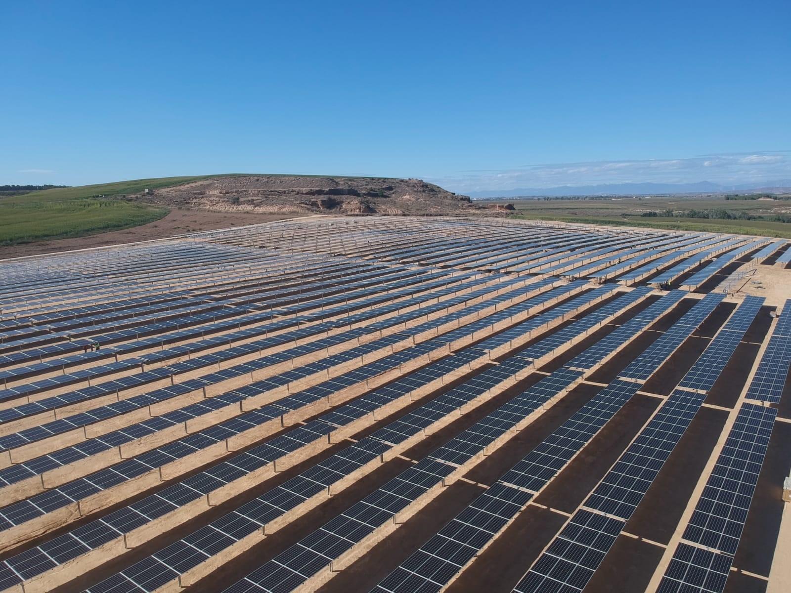 Instalación de placas fotovoltaicas de Solaria. Europa Press