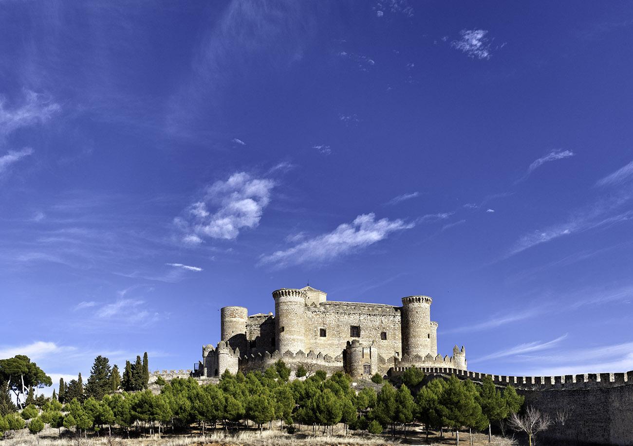 Uno de los castillos más mágicos de la región es el de Belmonte, restaurado por completo y donde se celebran recreaciones históricas y combates medievales