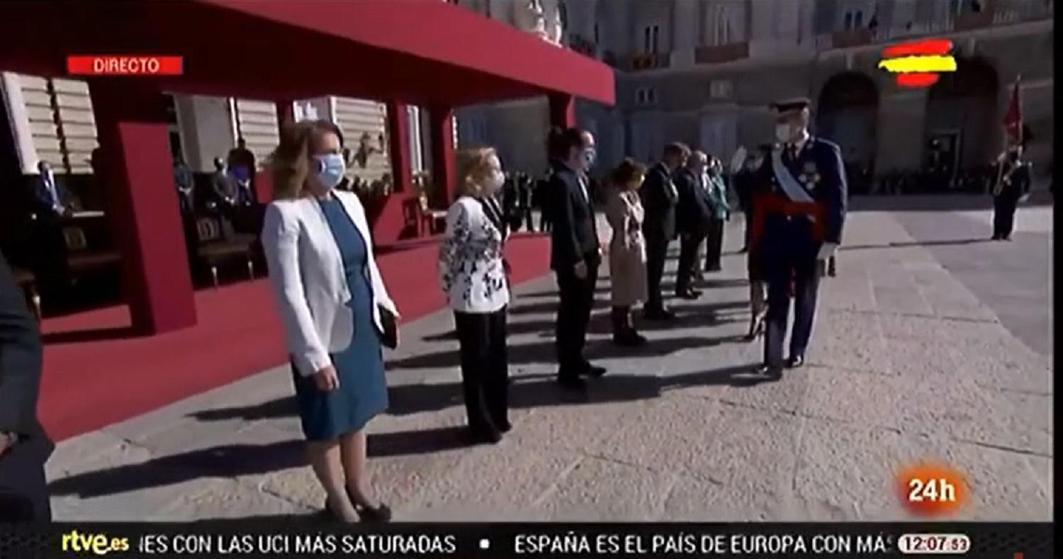 Así ha sido el saludo del Rey a Pablo Iglesias y a los ministro de Unidas Podemos