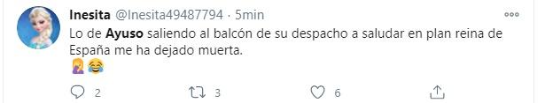 Comentario sobre el salud de Ayuso desde su balcón