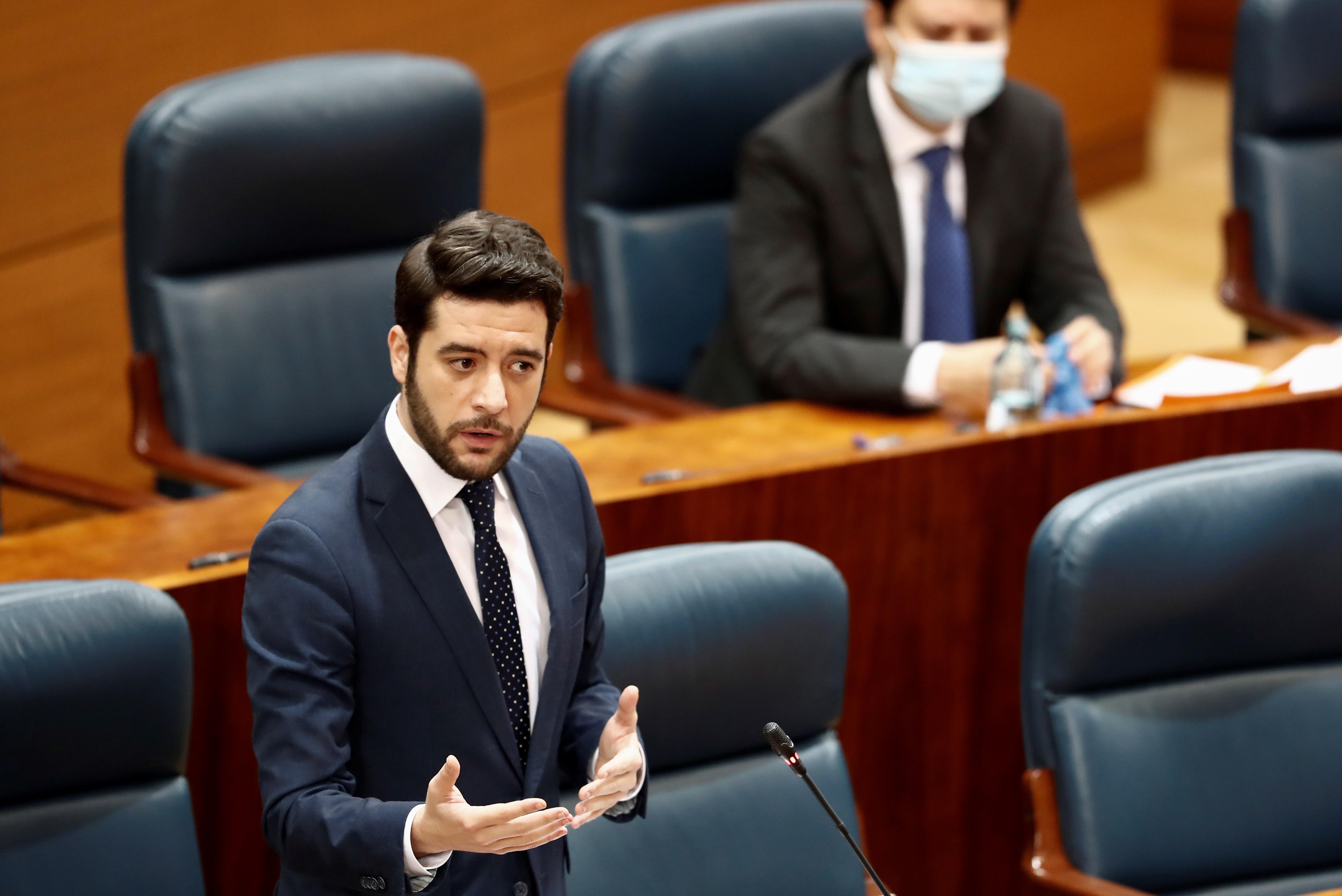 El portavoz de Ciudadanos en la Asamblea de Madrid, César Zafra. Fuente: Europa Press.