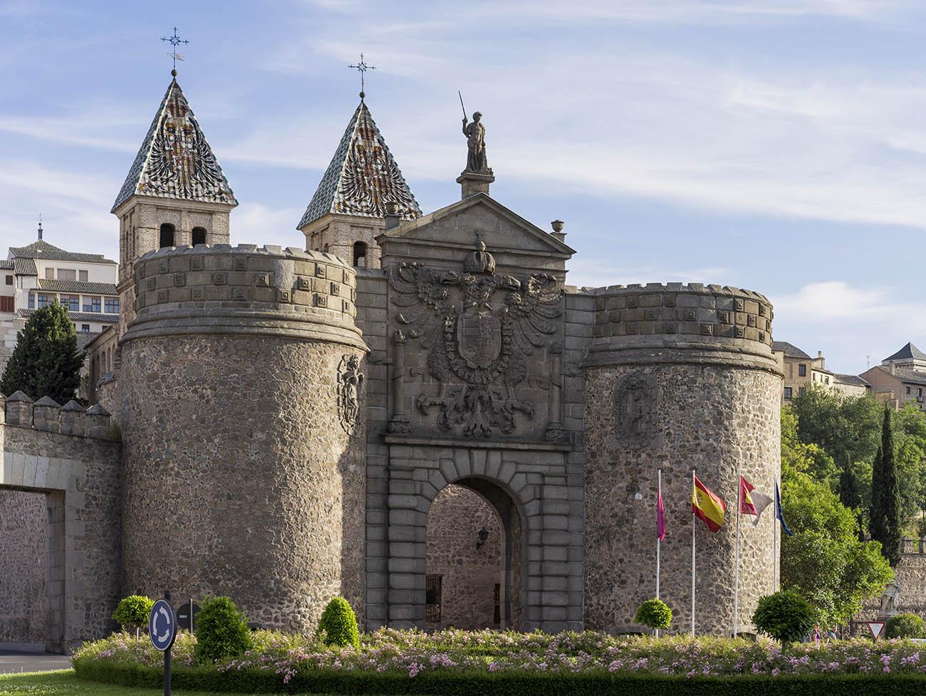 Puerta de la Bisagra en Toledo Licencia CC