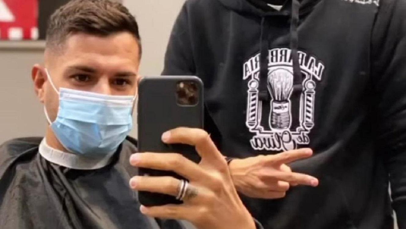 Vitolo se salta el confinamiento para acudir a la peluquería