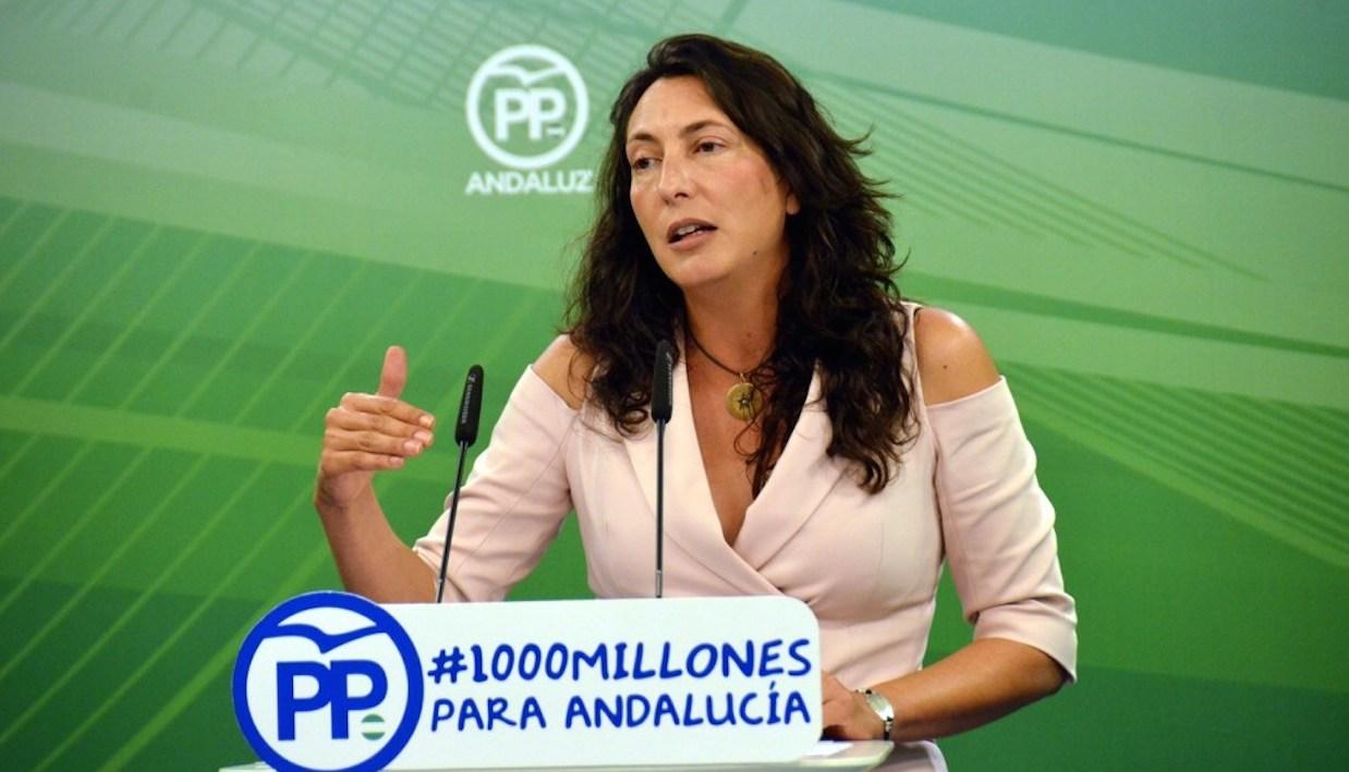Loles López, ex alcaldesa de Valverde del Camino y secretaria general del PP andaluz.