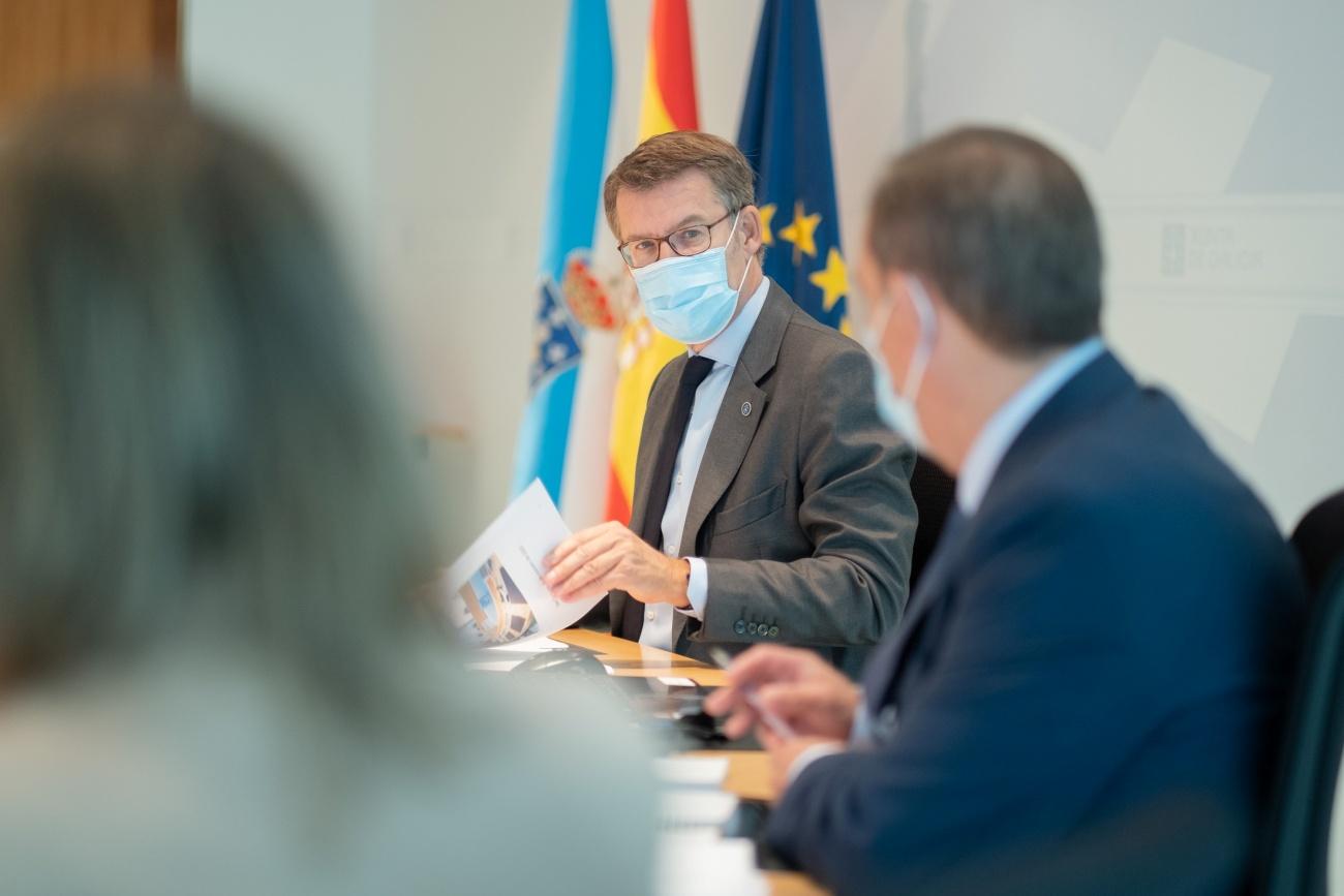 Imagen del presidente gallego, Alberto Núñez Feijóo, presidiendo un Consello este mes (Foto: Xunta de Galicia)