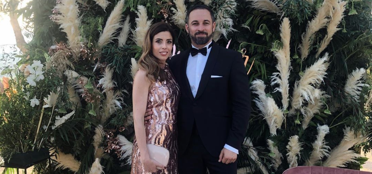 Santiago Abascal y su mujer. Instagram