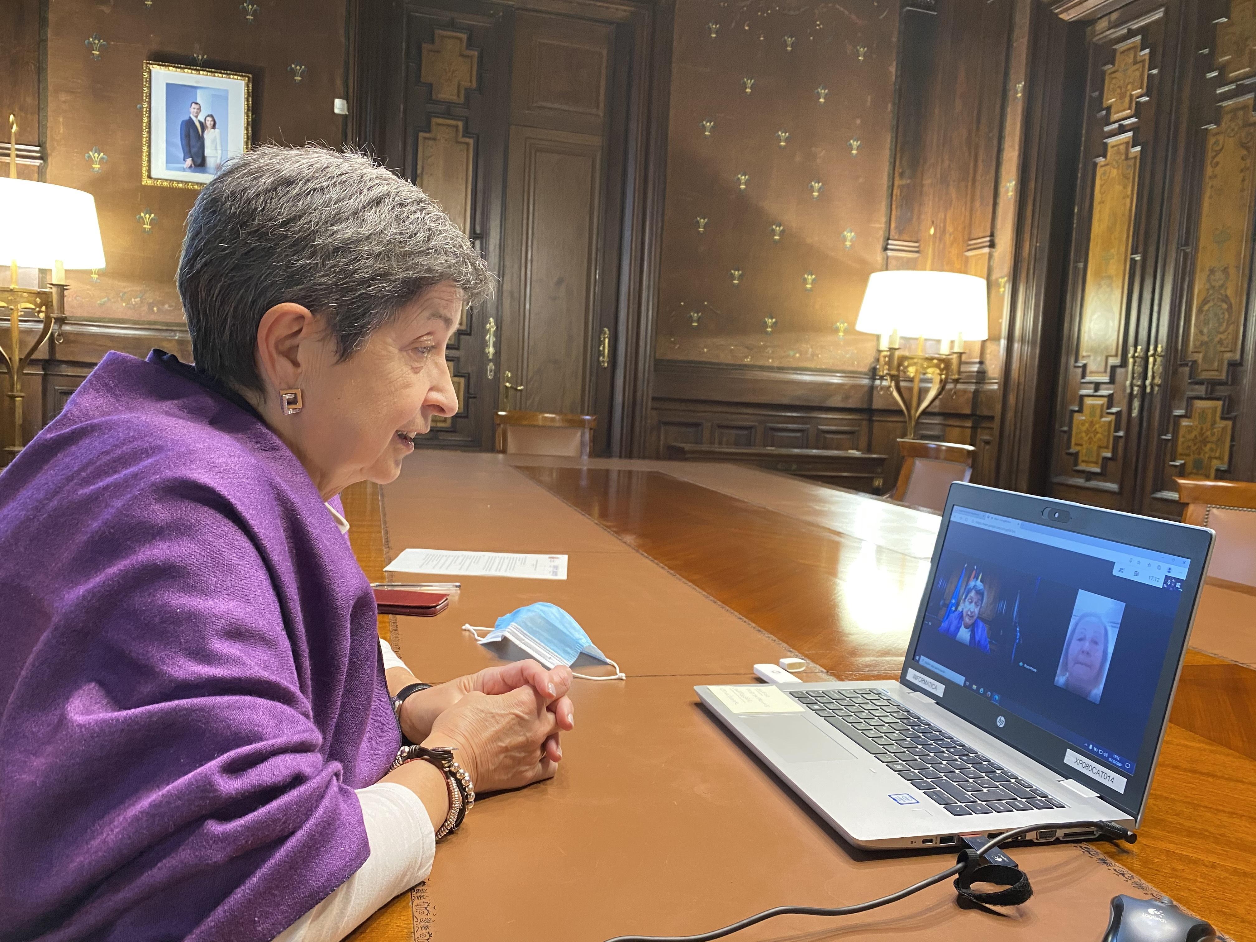 La delegada del Gobierno en Catalunya, Teresa Cunillera, conmemora el Día Internacional de las Mujeres Rurales.