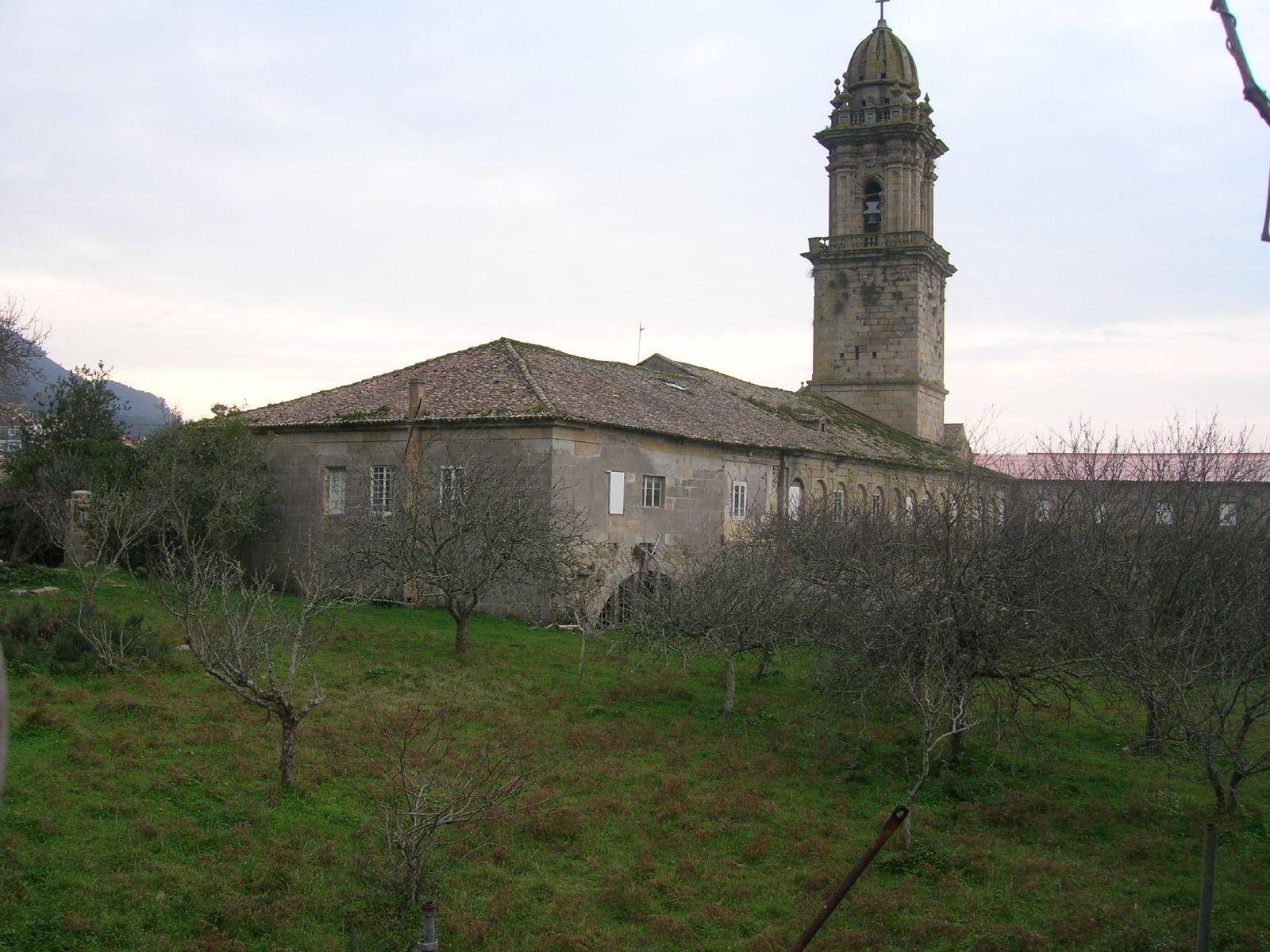 Monasterio de Santa María de Oia (379756012)