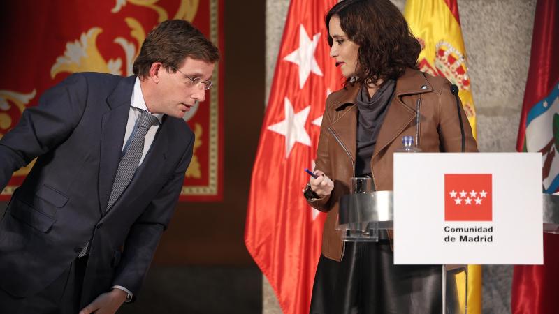 El alcalde de Madrid, José Luis Martínez-Almeida, y la presidenta de la Comunidad de Madrid, Isabel Díaz Ayuso. Fuente: Europa Press.