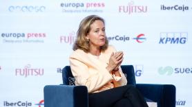 La vicepresidenta de Asuntos Económicos, Nadia Calviño, en un desayuno de Europa Press. Europa Press