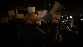 De las caceroladas a los disturbios: la crisis económica y el hartazgo juvenil, caldo de cultivo para el identitarismo de extrema derecha (I). EP