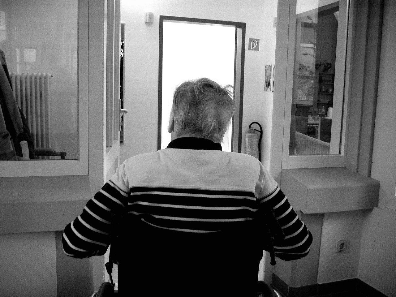 Imagen de un residente en un centro de mayores