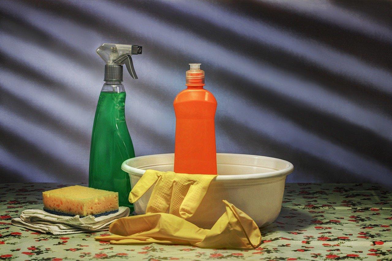Productos de limpieza del hogar. Pixabay.