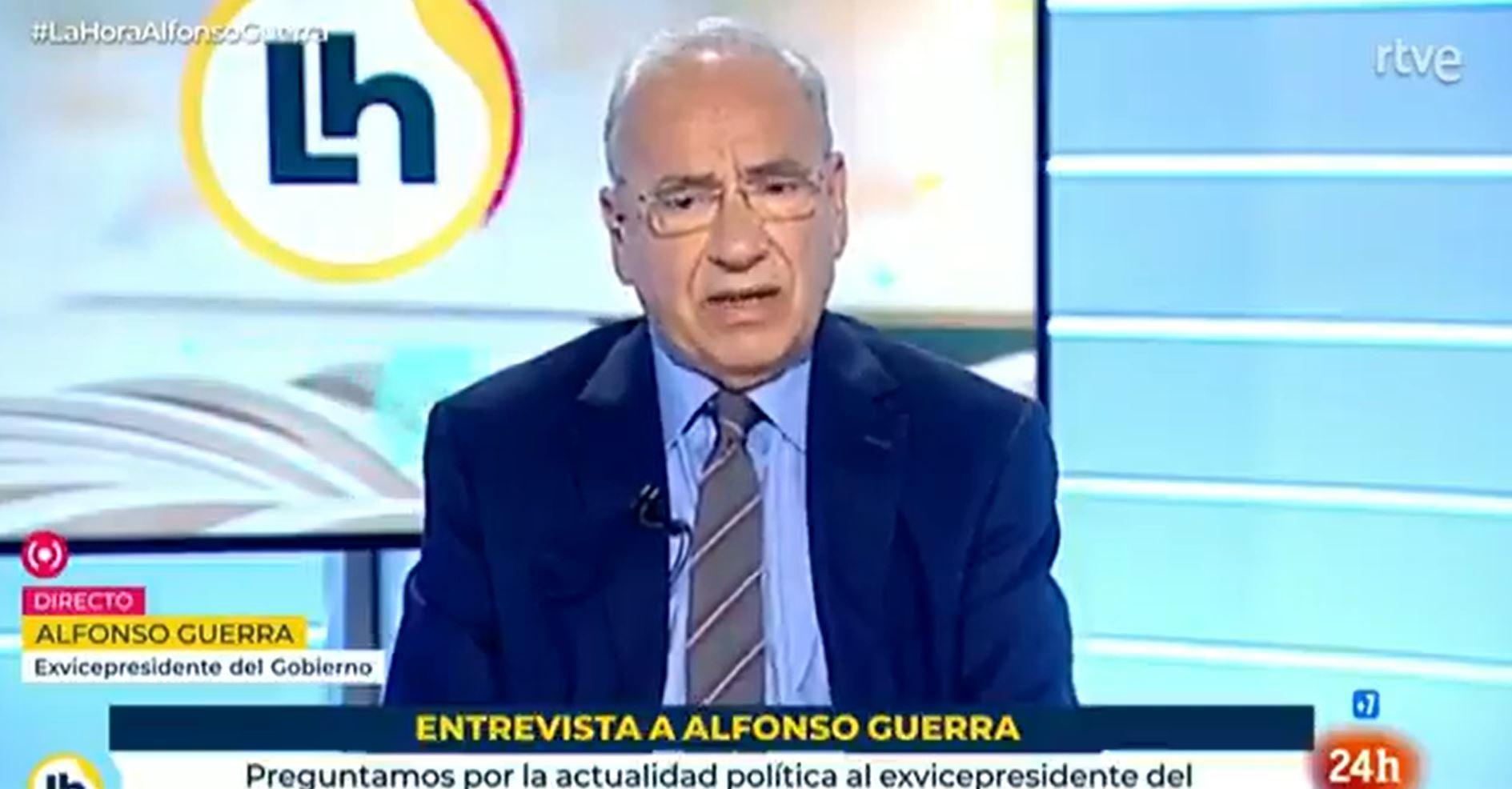 El exvicepresidente del Gobierno, Alfonso Guerra, en La Hora de La 1, opina sobre Bildu y Pedro Sánchez